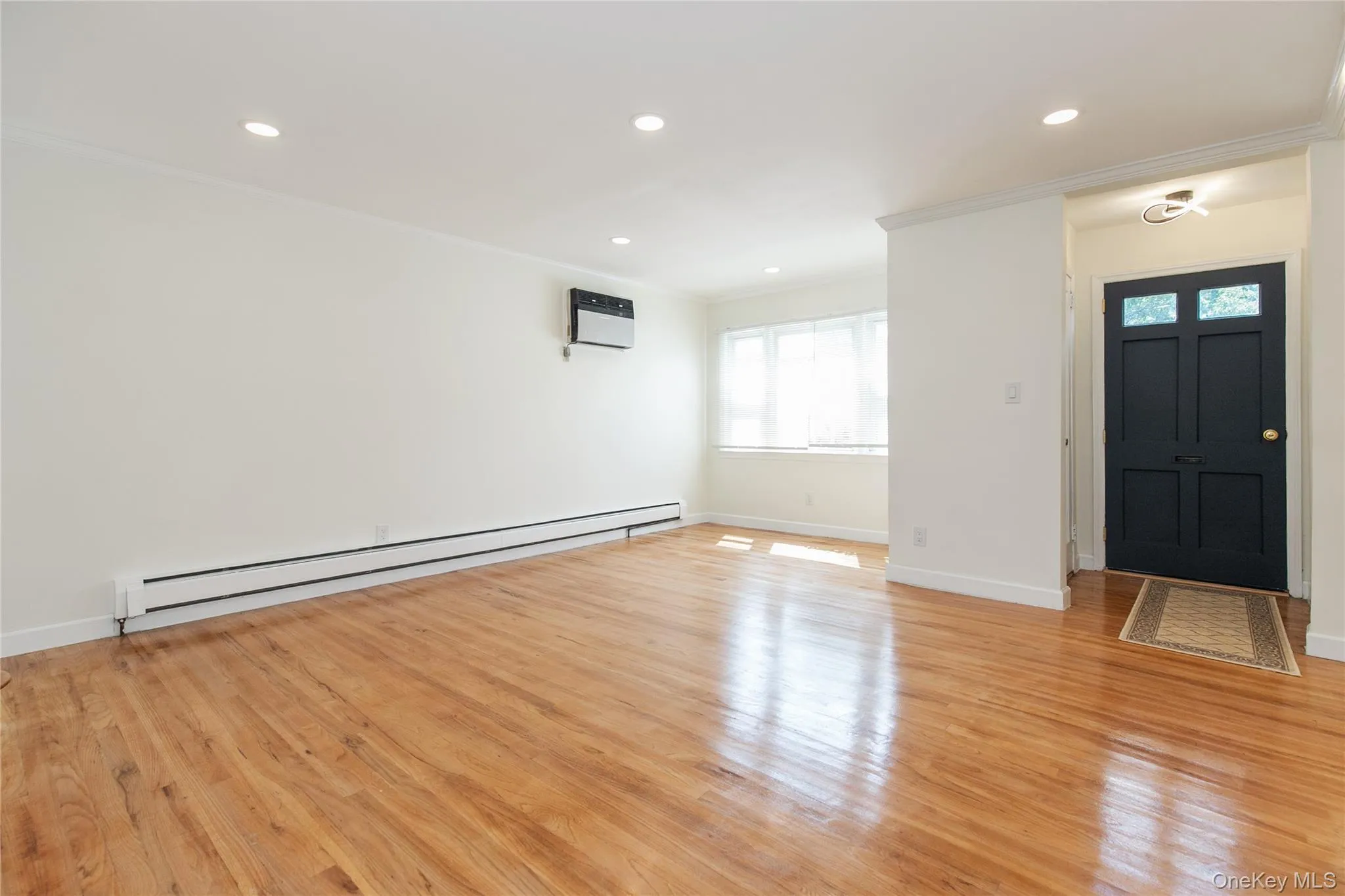 529 7th Avenue, North Hempstead, NY, 6 Bedrooms Bedrooms, 11 Rooms Rooms,2 BathroomsBathrooms,Residential,For Rent,7th,0,1046926 529 7th Avenue, North Hempstead, NY, 6 Bedrooms Bedrooms, 11 Rooms Rooms,2 BathroomsBathrooms,Residential,For Rent,7th,0,1046926
