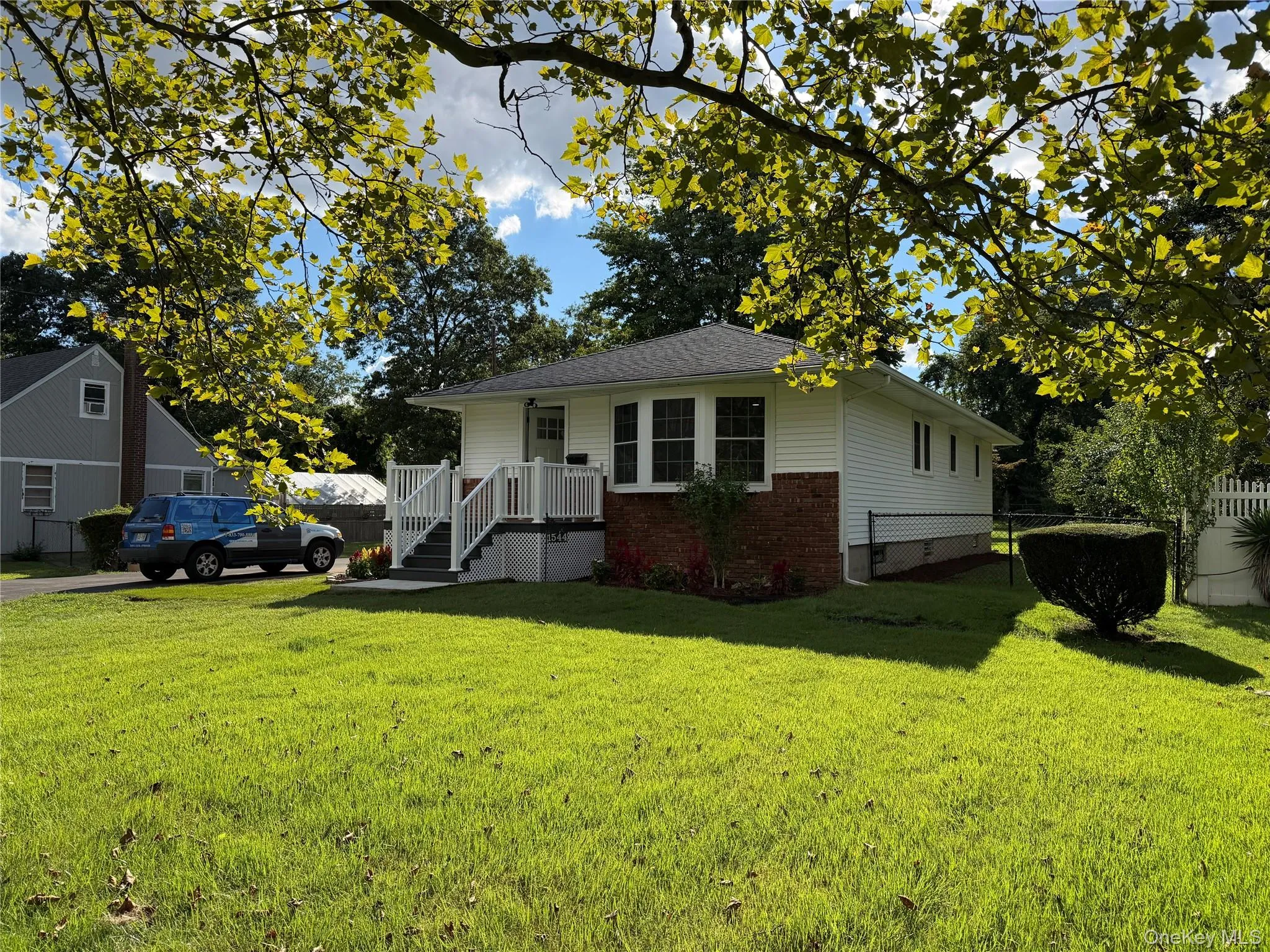 1544 Thompson Drive, Islip, NY, 3 Bedrooms Bedrooms, 6 Rooms Rooms,1 BathroomBathrooms,Residential,For Rent,Thompson,0,1046929 1544 Thompson Drive, Islip, NY, 3 Bedrooms Bedrooms, 6 Rooms Rooms,1 BathroomBathrooms,Residential,For Rent,Thompson,0,1046929