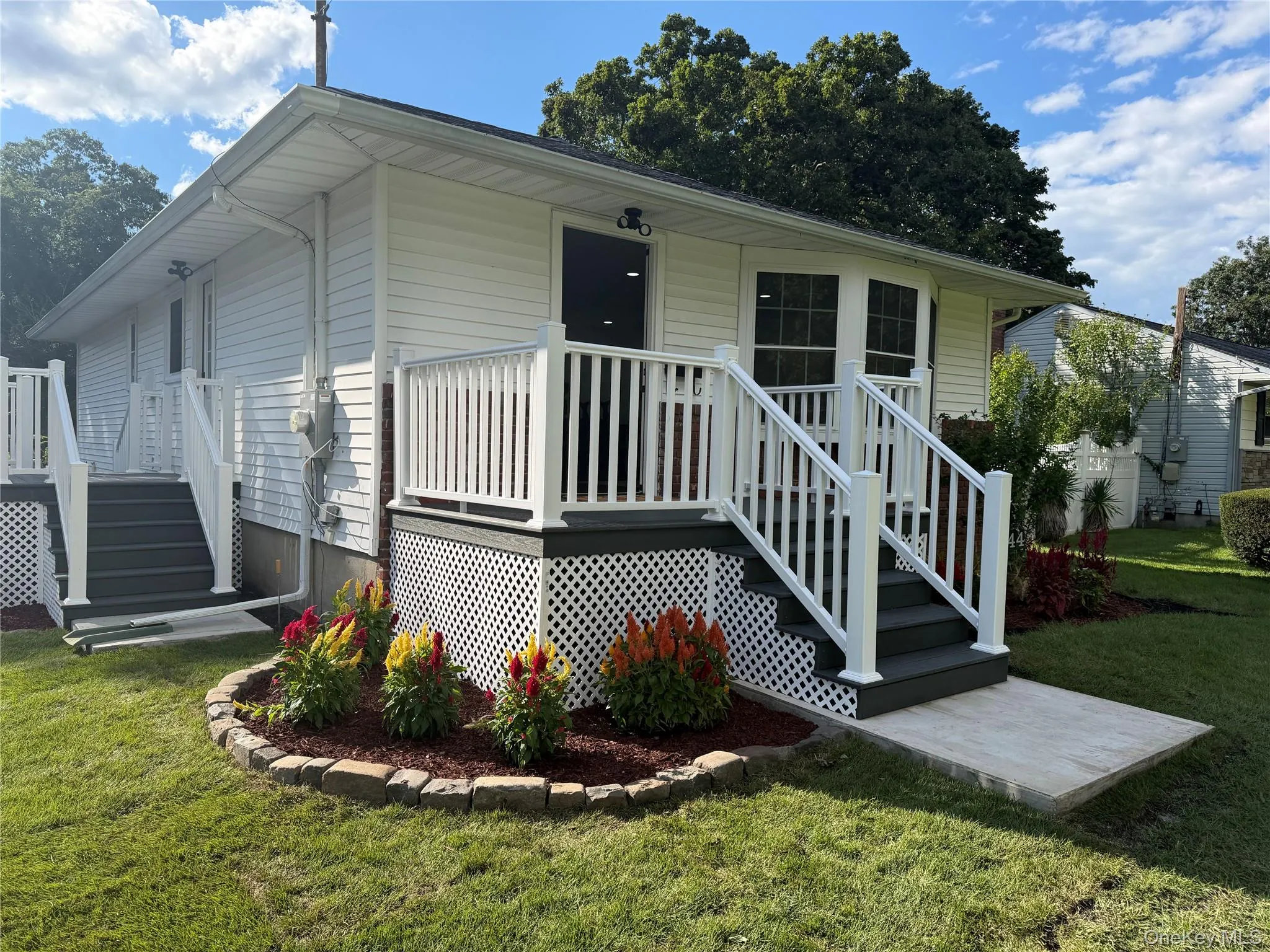 1544 Thompson Drive, Islip, NY, 3 Bedrooms Bedrooms, 6 Rooms Rooms,1 BathroomBathrooms,Residential,For Rent,Thompson,0,1046929 1544 Thompson Drive, Islip, NY, 3 Bedrooms Bedrooms, 6 Rooms Rooms,1 BathroomBathrooms,Residential,For Rent,Thompson,0,1046929