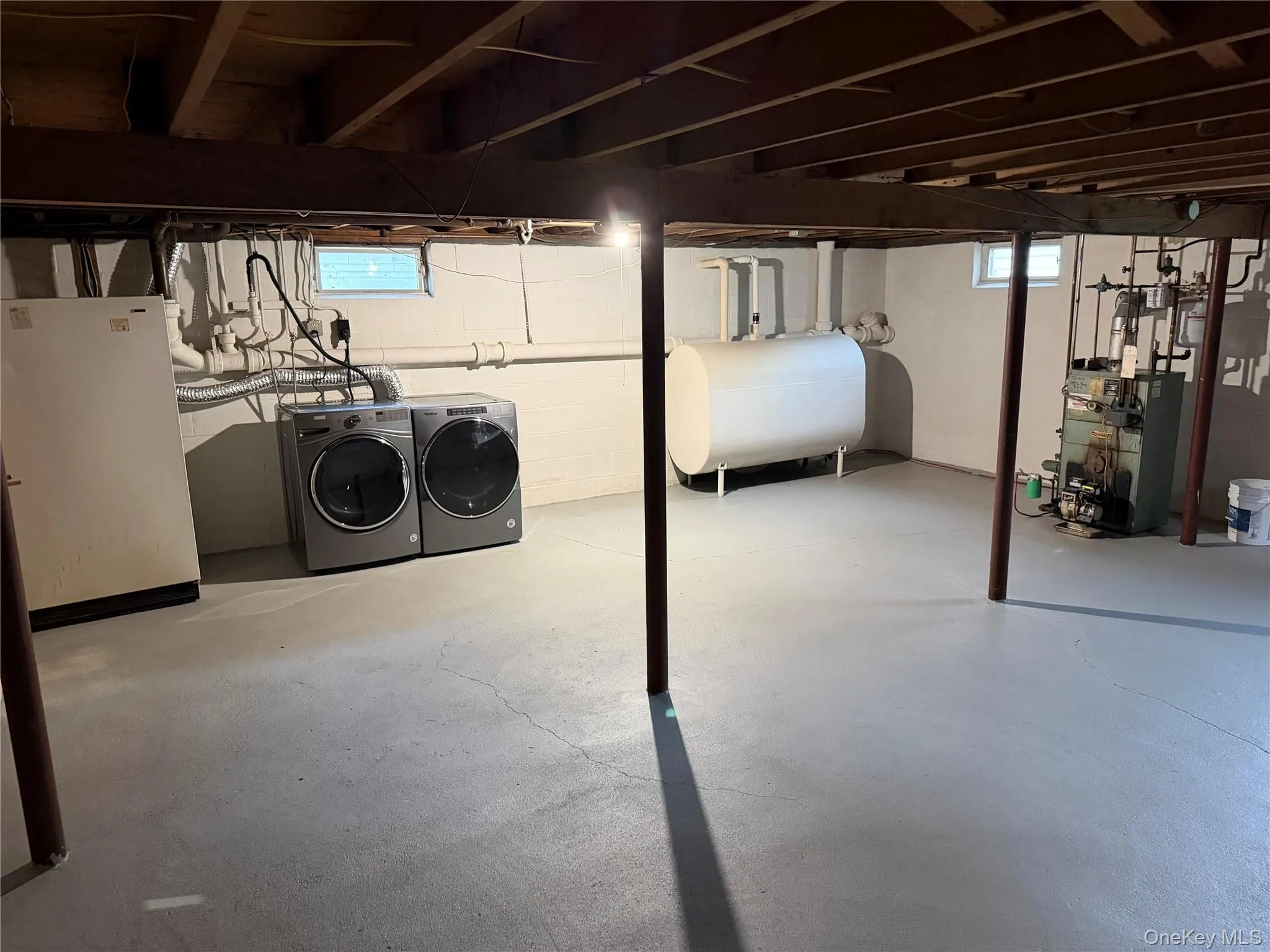 1544 Thompson Drive, Islip, NY, 3 Bedrooms Bedrooms, 6 Rooms Rooms,1 BathroomBathrooms,Residential,For Rent,Thompson,0,1046929 1544 Thompson Drive, Islip, NY, 3 Bedrooms Bedrooms, 6 Rooms Rooms,1 BathroomBathrooms,Residential,For Rent,Thompson,0,1046929