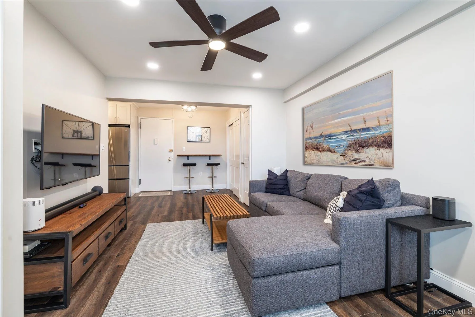 Hardwood floors throughout Hardwood floors throughout