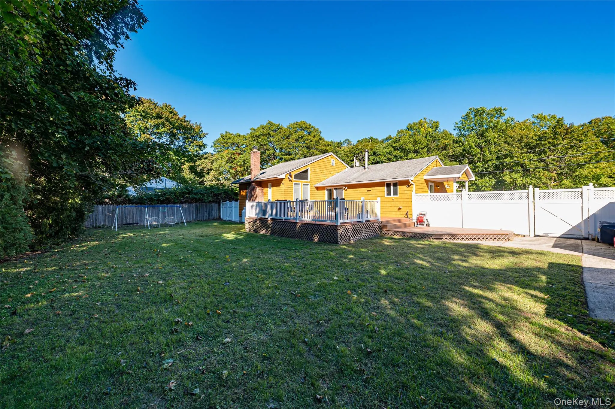 8 Forest Avenue, Brookhaven, NY, 3 Bedrooms Bedrooms, 5 Rooms Rooms,1 BathroomBathrooms,Residential,For Rent,Forest,0,1046942 8 Forest Avenue, Brookhaven, NY, 3 Bedrooms Bedrooms, 5 Rooms Rooms,1 BathroomBathrooms,Residential,For Rent,Forest,0,1046942