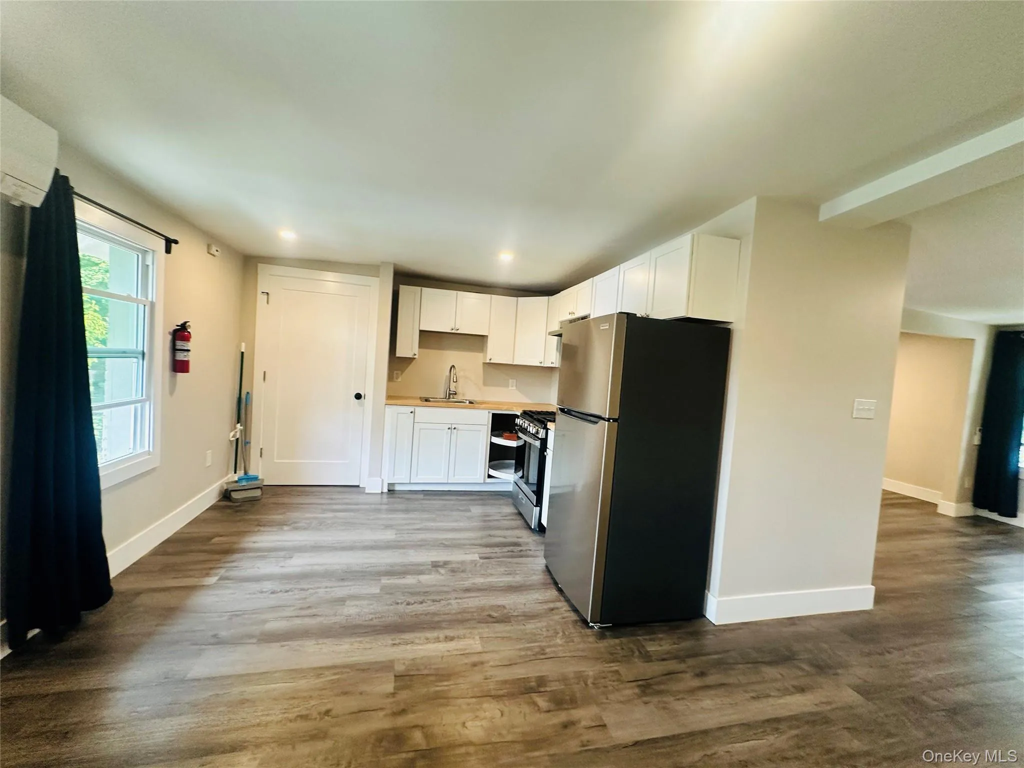 80 Garden Street, Poughkeepsie, NY, 1 Bedroom Bedrooms, 3 Rooms Rooms,1 BathroomBathrooms,Residential Lease,For Rent,Garden,0,1046948 80 Garden Street, Poughkeepsie, NY, 1 Bedroom Bedrooms, 3 Rooms Rooms,1 BathroomBathrooms,Residential Lease,For Rent,Garden,0,1046948