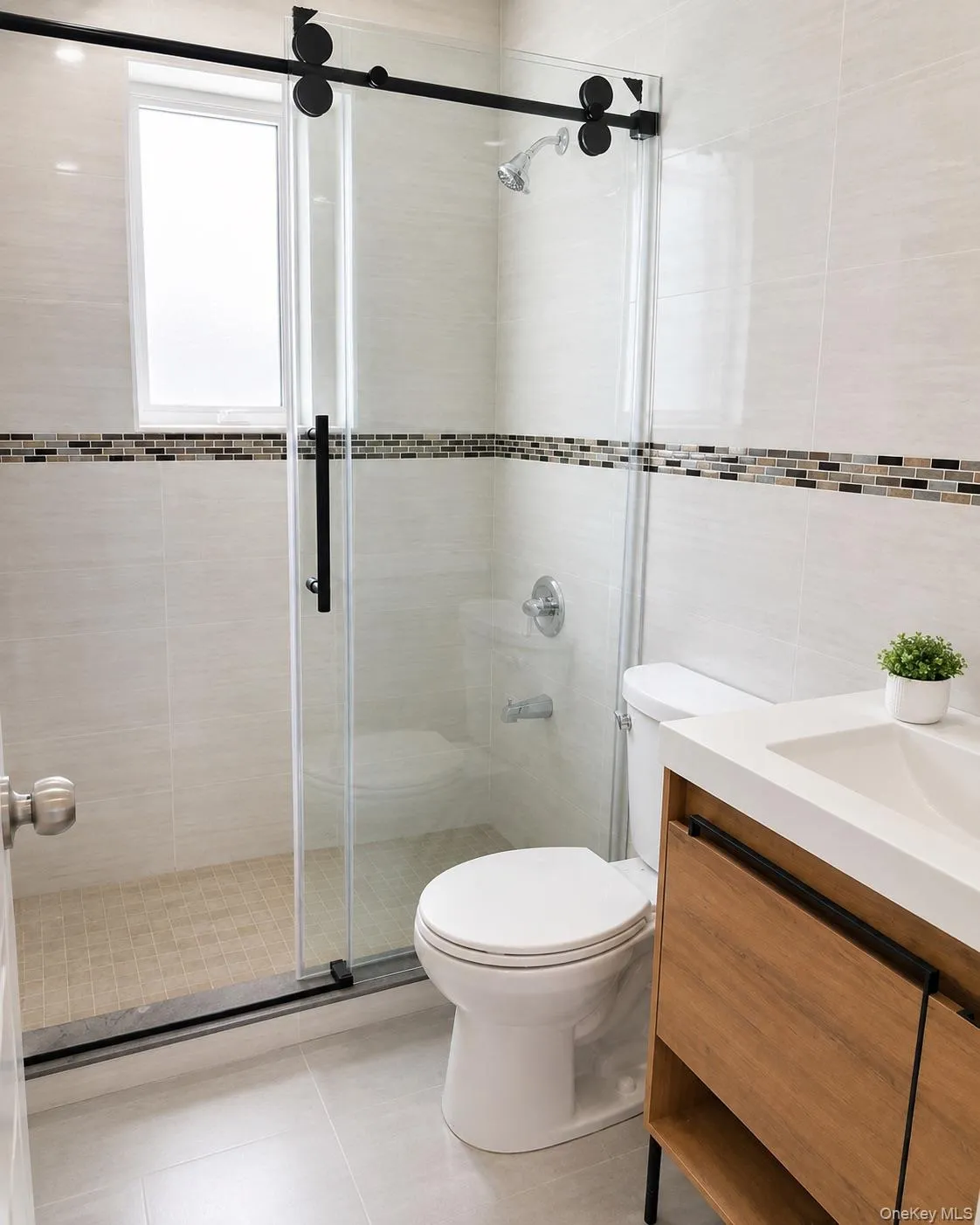5647 136th Street, New York, NY, 5 Bedrooms Bedrooms, 9 Rooms Rooms,3 BathroomsBathrooms,Residential Lease,For Rent,136th,0,1046951 5647 136th Street, New York, NY, 5 Bedrooms Bedrooms, 9 Rooms Rooms,3 BathroomsBathrooms,Residential Lease,For Rent,136th,0,1046951