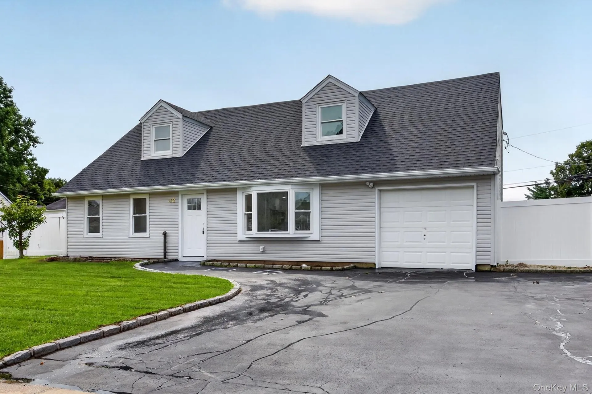 42 Clymer Street, Brookhaven, NY, 5 Bedrooms Bedrooms, 11 Rooms Rooms,2 BathroomsBathrooms,Residential,For Rent,Clymer,0,1046952 42 Clymer Street, Brookhaven, NY, 5 Bedrooms Bedrooms, 11 Rooms Rooms,2 BathroomsBathrooms,Residential,For Rent,Clymer,0,1046952