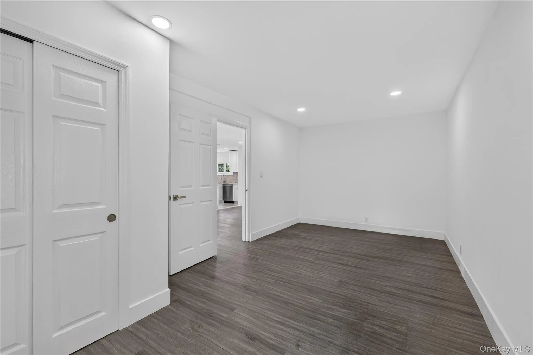 42 Clymer Street, Brookhaven, NY, 5 Bedrooms Bedrooms, 11 Rooms Rooms,2 BathroomsBathrooms,Residential,For Rent,Clymer,0,1046952 42 Clymer Street, Brookhaven, NY, 5 Bedrooms Bedrooms, 11 Rooms Rooms,2 BathroomsBathrooms,Residential,For Rent,Clymer,0,1046952