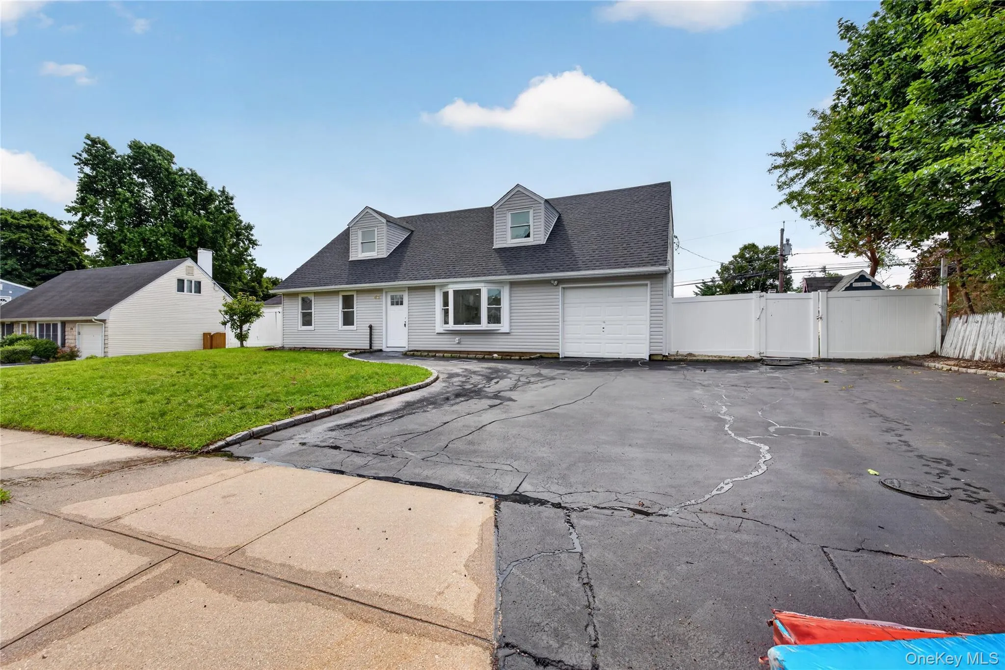 42 Clymer Street, Brookhaven, NY, 5 Bedrooms Bedrooms, 11 Rooms Rooms,2 BathroomsBathrooms,Residential,For Rent,Clymer,0,1046952 42 Clymer Street, Brookhaven, NY, 5 Bedrooms Bedrooms, 11 Rooms Rooms,2 BathroomsBathrooms,Residential,For Rent,Clymer,0,1046952