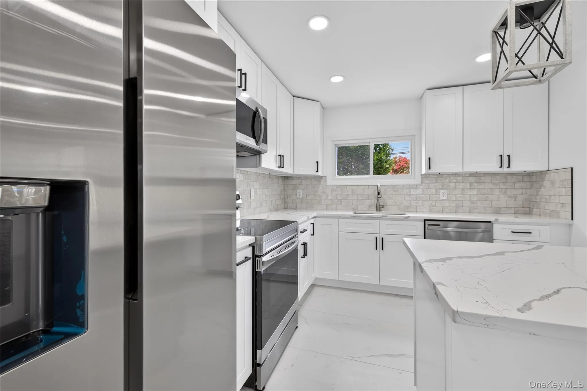 42 Clymer Street, Brookhaven, NY, 5 Bedrooms Bedrooms, 11 Rooms Rooms,2 BathroomsBathrooms,Residential,For Rent,Clymer,0,1046952 42 Clymer Street, Brookhaven, NY, 5 Bedrooms Bedrooms, 11 Rooms Rooms,2 BathroomsBathrooms,Residential,For Rent,Clymer,0,1046952