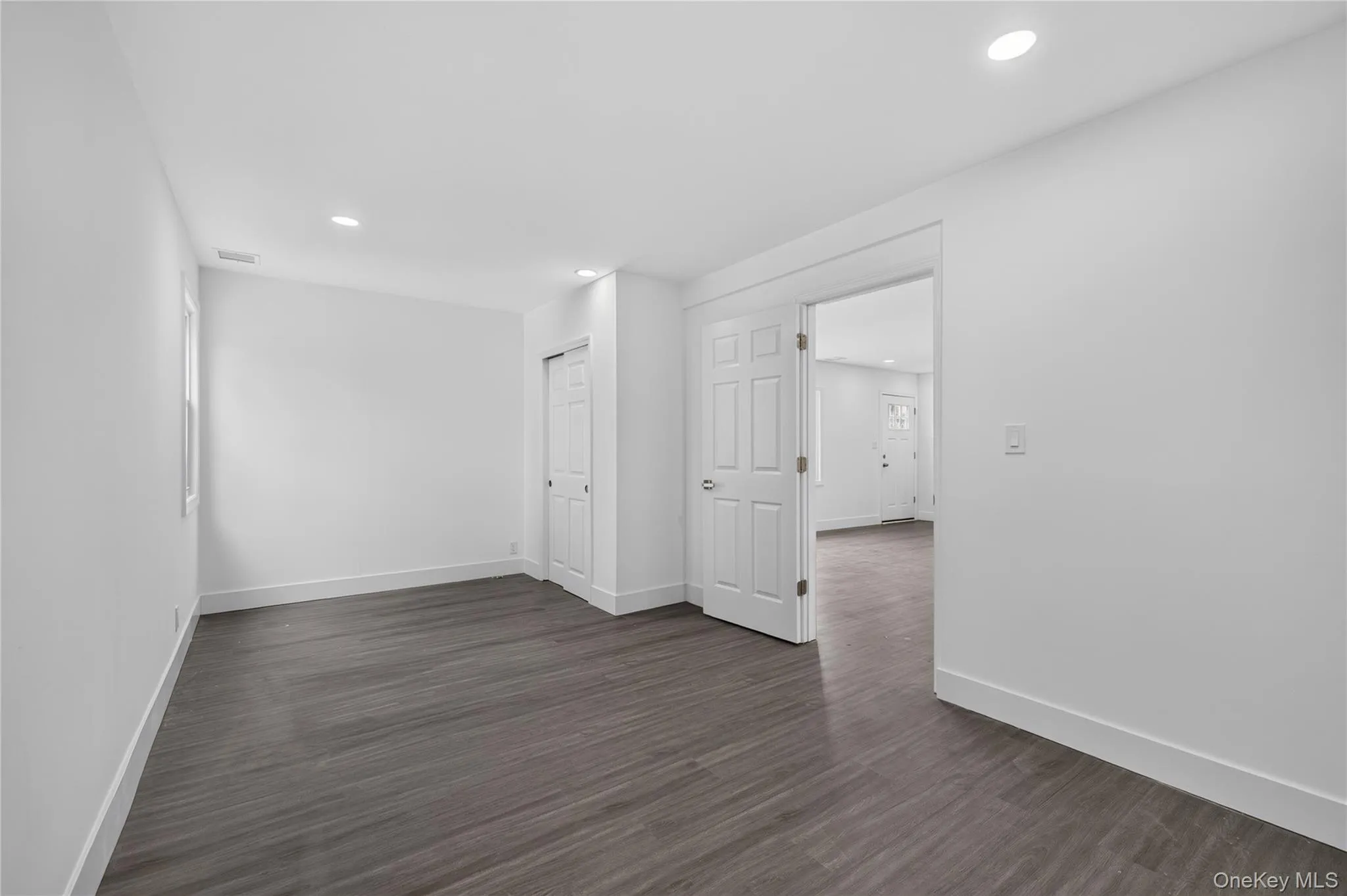 42 Clymer Street, Brookhaven, NY, 5 Bedrooms Bedrooms, 11 Rooms Rooms,2 BathroomsBathrooms,Residential,For Rent,Clymer,0,1046952 42 Clymer Street, Brookhaven, NY, 5 Bedrooms Bedrooms, 11 Rooms Rooms,2 BathroomsBathrooms,Residential,For Rent,Clymer,0,1046952