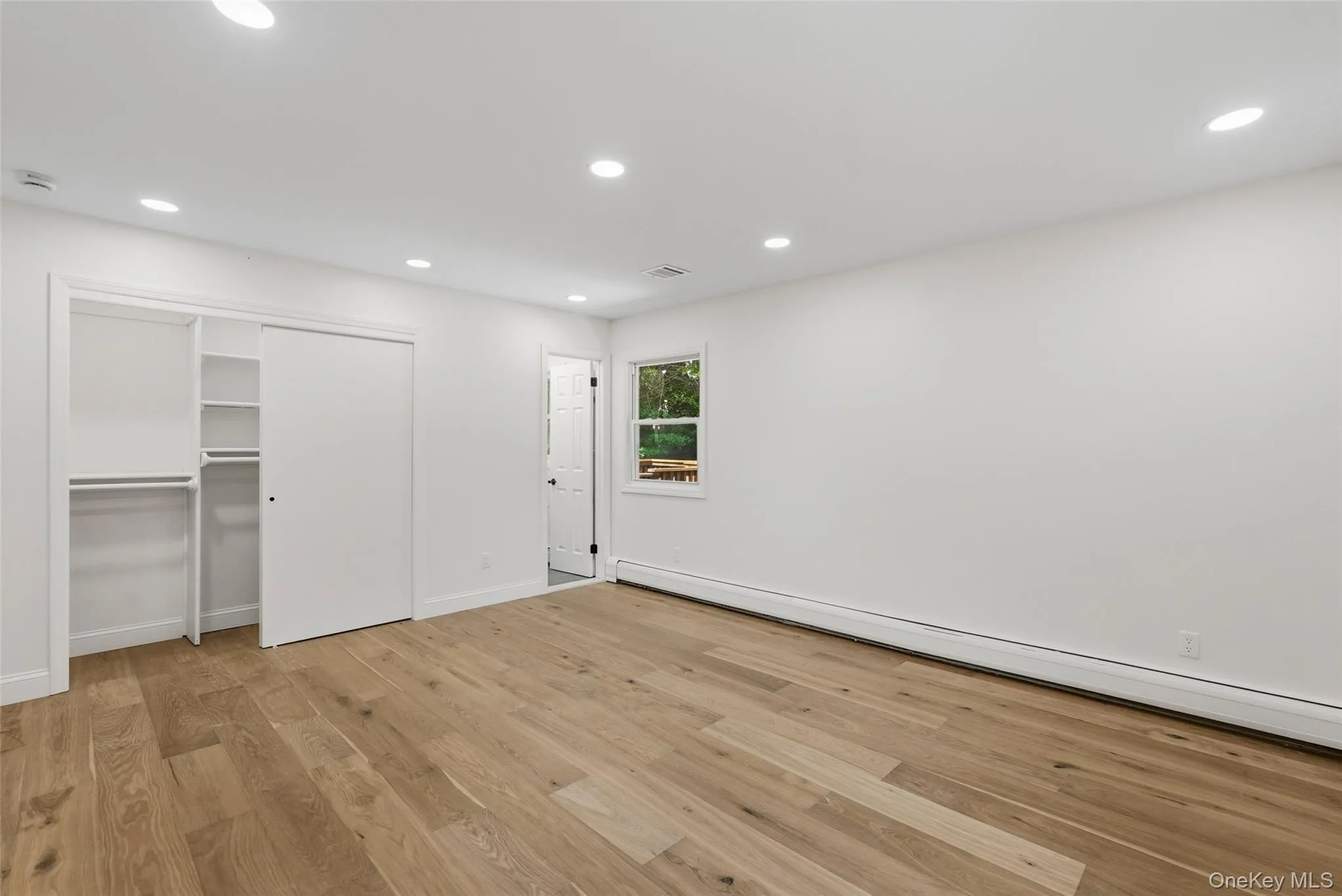 2 Deborah Lane, Clarkstown, NY, 5 Bedrooms Bedrooms, 13 Rooms Rooms,3 BathroomsBathrooms,Residential,For Rent,Deborah,0,1046956 2 Deborah Lane, Clarkstown, NY, 5 Bedrooms Bedrooms, 13 Rooms Rooms,3 BathroomsBathrooms,Residential,For Rent,Deborah,0,1046956