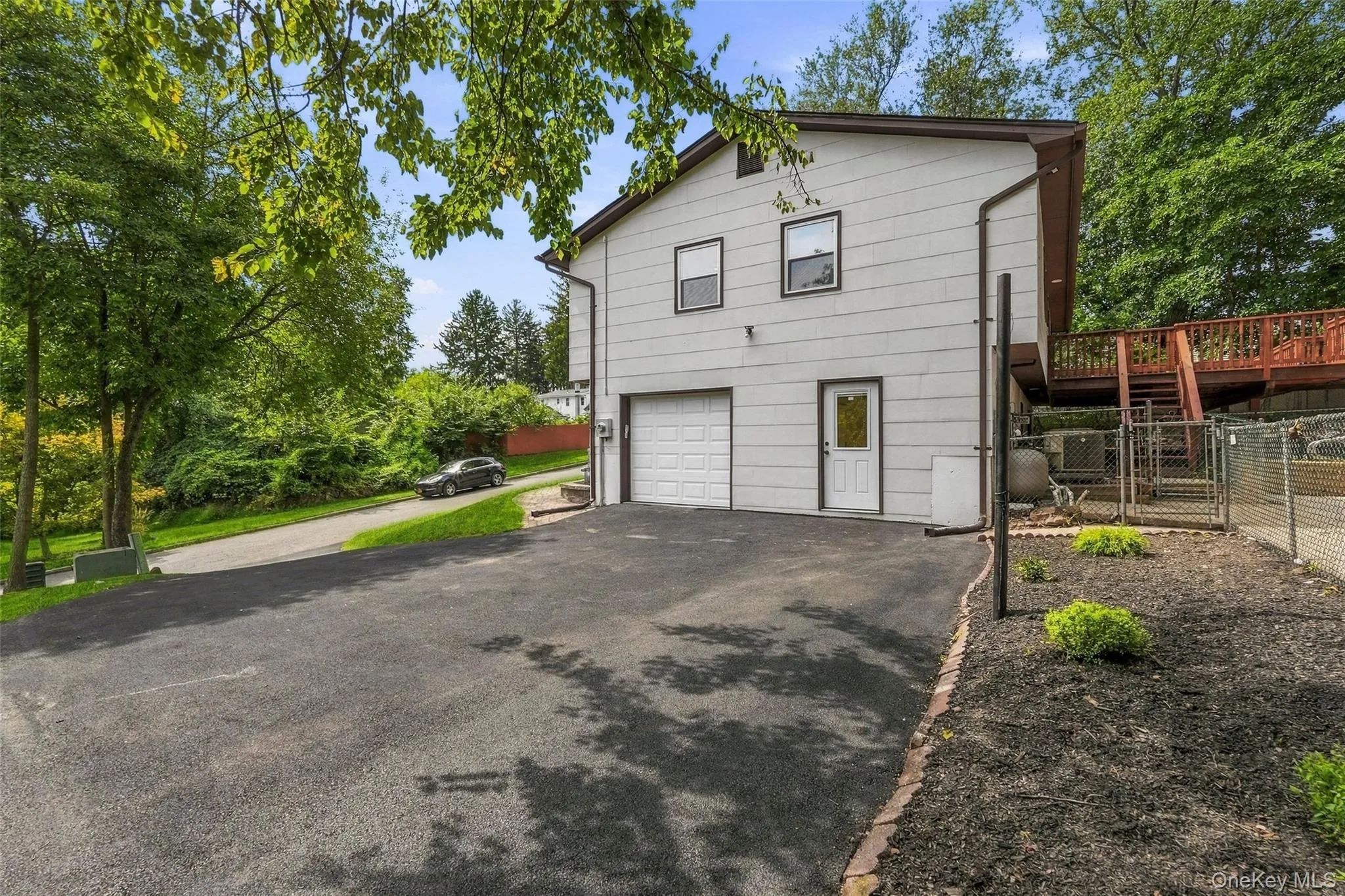 2 Deborah Lane, Clarkstown, NY, 5 Bedrooms Bedrooms, 13 Rooms Rooms,3 BathroomsBathrooms,Residential,For Rent,Deborah,0,1046956 2 Deborah Lane, Clarkstown, NY, 5 Bedrooms Bedrooms, 13 Rooms Rooms,3 BathroomsBathrooms,Residential,For Rent,Deborah,0,1046956