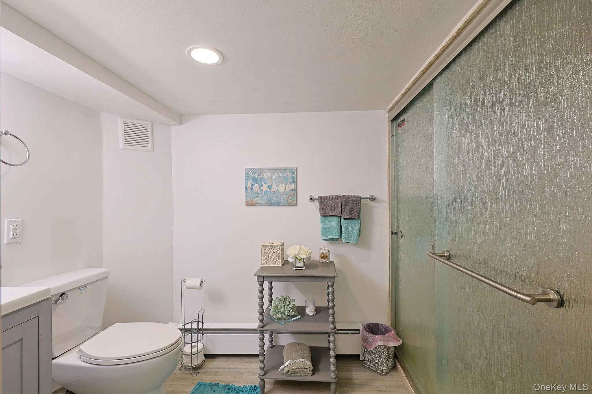 Full bathroom downstairs. Full bathroom downstairs.