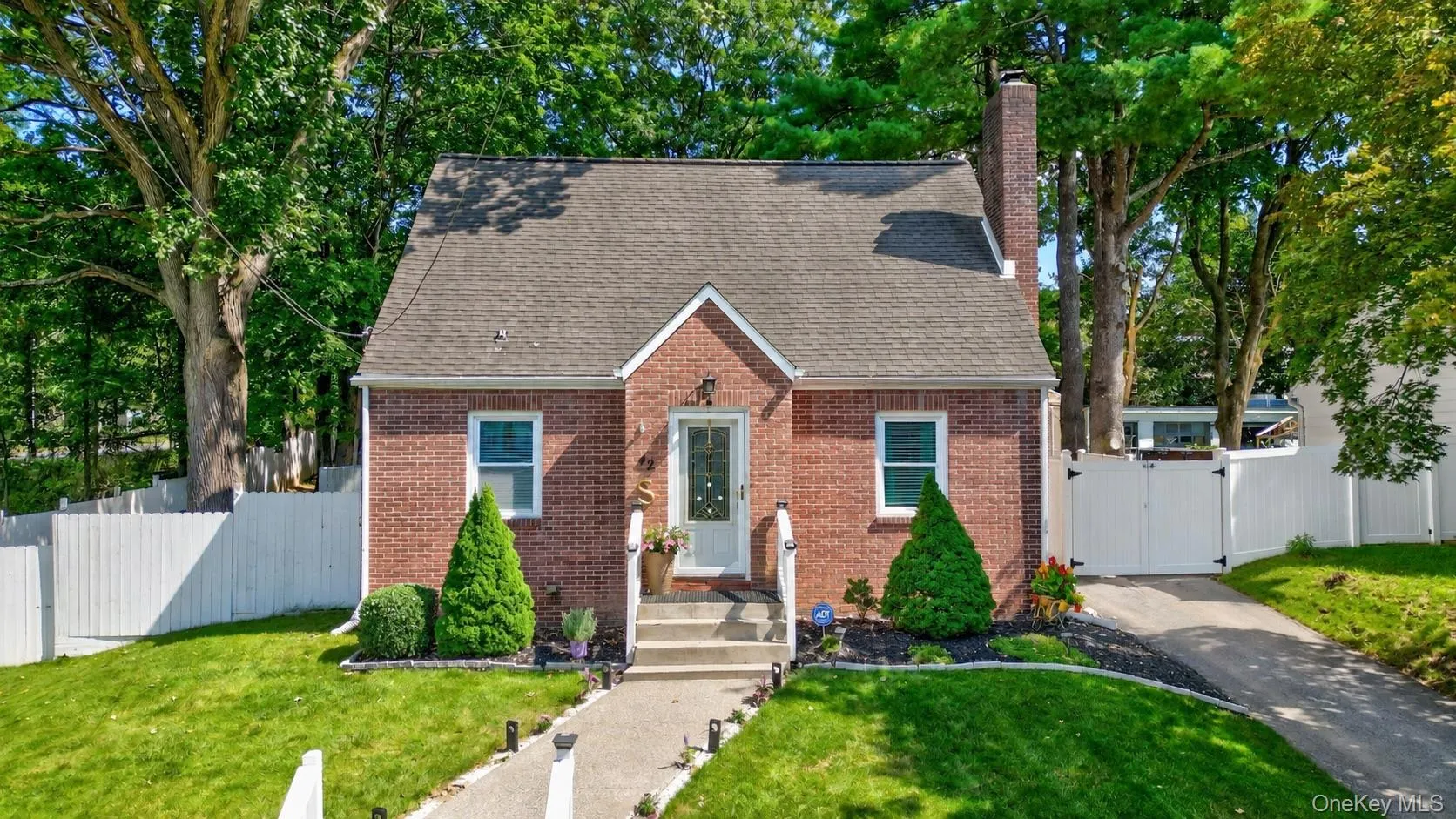 42 Streit Avenue, Poughkeepsie (town), NY, 4 Bedrooms Bedrooms, 7 Rooms Rooms,3 BathroomsBathrooms,Residential,For Rent,Streit,0,1046957 42 Streit Avenue, Poughkeepsie (town), NY, 4 Bedrooms Bedrooms, 7 Rooms Rooms,3 BathroomsBathrooms,Residential,For Rent,Streit,0,1046957