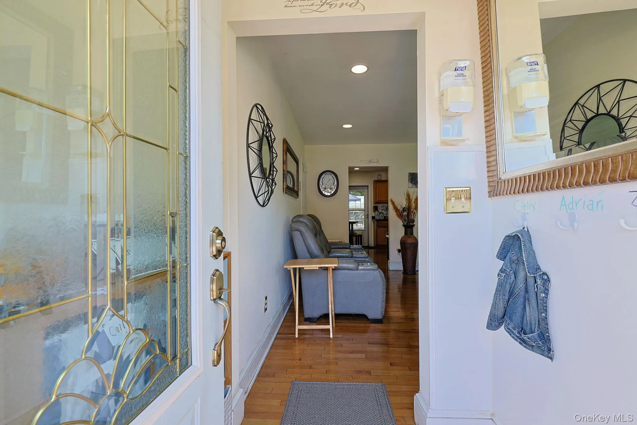 42 Streit Avenue, Poughkeepsie (town), NY, 4 Bedrooms Bedrooms, 7 Rooms Rooms,3 BathroomsBathrooms,Residential,For Rent,Streit,0,1046957 42 Streit Avenue, Poughkeepsie (town), NY, 4 Bedrooms Bedrooms, 7 Rooms Rooms,3 BathroomsBathrooms,Residential,For Rent,Streit,0,1046957