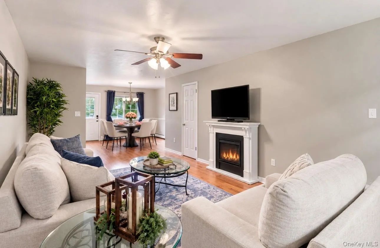 321 Titusville Road, Poughkeepsie (town), NY, 1 Bedroom Bedrooms, 4 Rooms Rooms,1 BathroomBathrooms,Residential,For Rent,Titusville,0,1046959 321 Titusville Road, Poughkeepsie (town), NY, 1 Bedroom Bedrooms, 4 Rooms Rooms,1 BathroomBathrooms,Residential,For Rent,Titusville,0,1046959