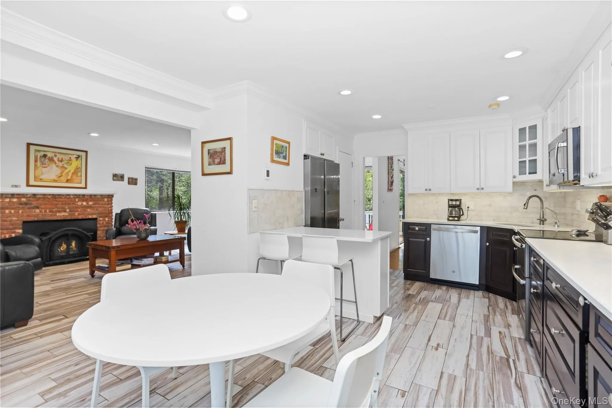 10 Deborah Lane, Mount Pleasant, NY, 3 Bedrooms Bedrooms, 8 Rooms Rooms,3 BathroomsBathrooms,Residential,For Rent,Deborah,0,1046960 10 Deborah Lane, Mount Pleasant, NY, 3 Bedrooms Bedrooms, 8 Rooms Rooms,3 BathroomsBathrooms,Residential,For Rent,Deborah,0,1046960