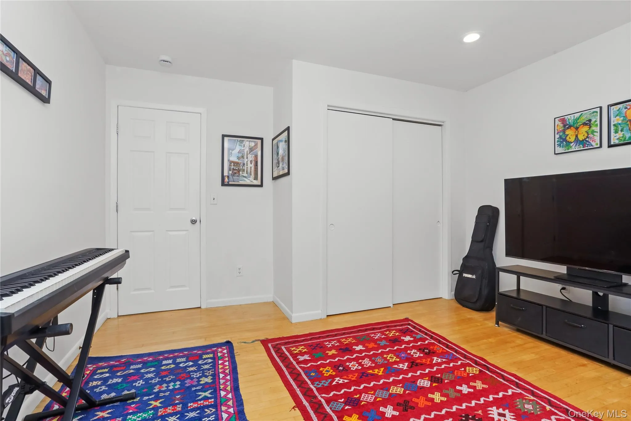 10 Deborah Lane, Mount Pleasant, NY, 3 Bedrooms Bedrooms, 8 Rooms Rooms,3 BathroomsBathrooms,Residential,For Rent,Deborah,0,1046960 10 Deborah Lane, Mount Pleasant, NY, 3 Bedrooms Bedrooms, 8 Rooms Rooms,3 BathroomsBathrooms,Residential,For Rent,Deborah,0,1046960