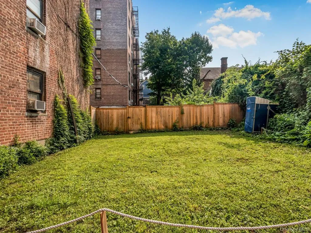 306 Mosholu Parkway, New York, NY, 1 Bedroom Bedrooms, 5 Rooms Rooms,1 BathroomBathrooms,Residential,For Rent,Mosholu,0,1046962 306 Mosholu Parkway, New York, NY, 1 Bedroom Bedrooms, 5 Rooms Rooms,1 BathroomBathrooms,Residential,For Rent,Mosholu,0,1046962