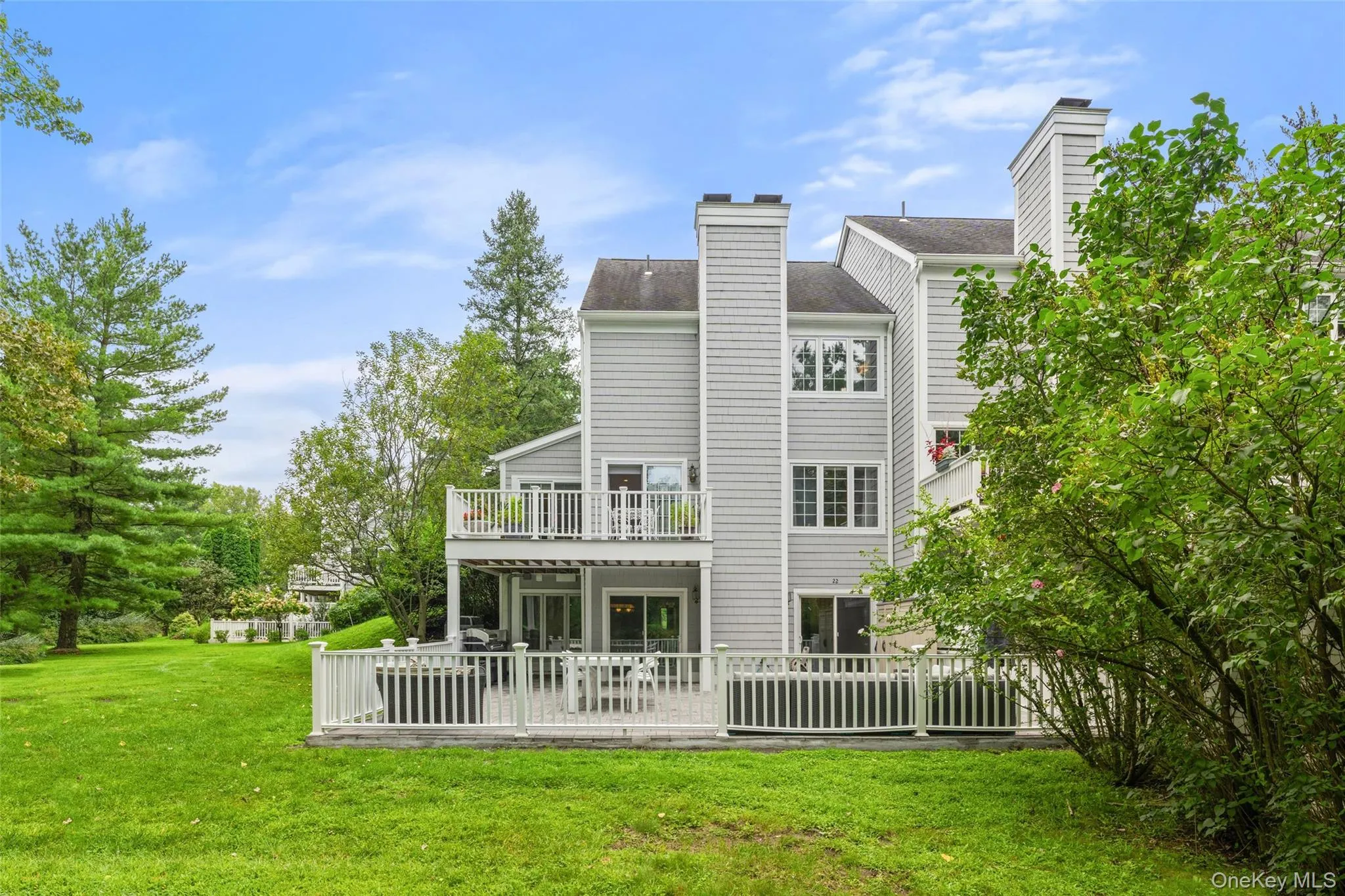 22 Berrybush Lane, Greenburgh, NY, 2 Bedrooms Bedrooms, 5 Rooms Rooms,3 BathroomsBathrooms,Residential,For Rent,Berrybush,0,1046963 22 Berrybush Lane, Greenburgh, NY, 2 Bedrooms Bedrooms, 5 Rooms Rooms,3 BathroomsBathrooms,Residential,For Rent,Berrybush,0,1046963
