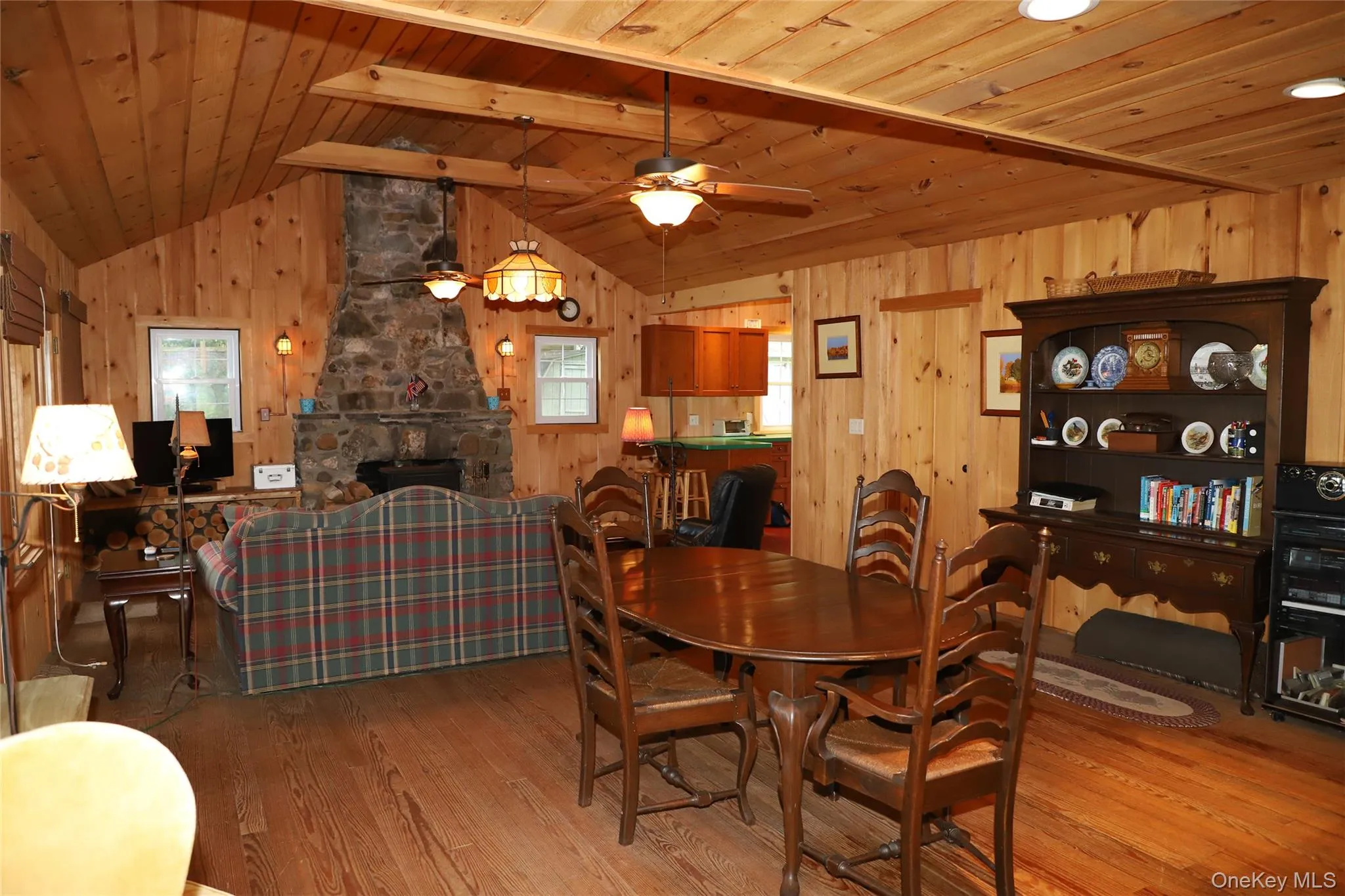 181 Country Club Drive, Red Hook, NY, 2 Bedrooms Bedrooms, 4 Rooms Rooms,1 BathroomBathrooms,Residential,For Rent,Country Club,0,1046965 181 Country Club Drive, Red Hook, NY, 2 Bedrooms Bedrooms, 4 Rooms Rooms,1 BathroomBathrooms,Residential,For Rent,Country Club,0,1046965
