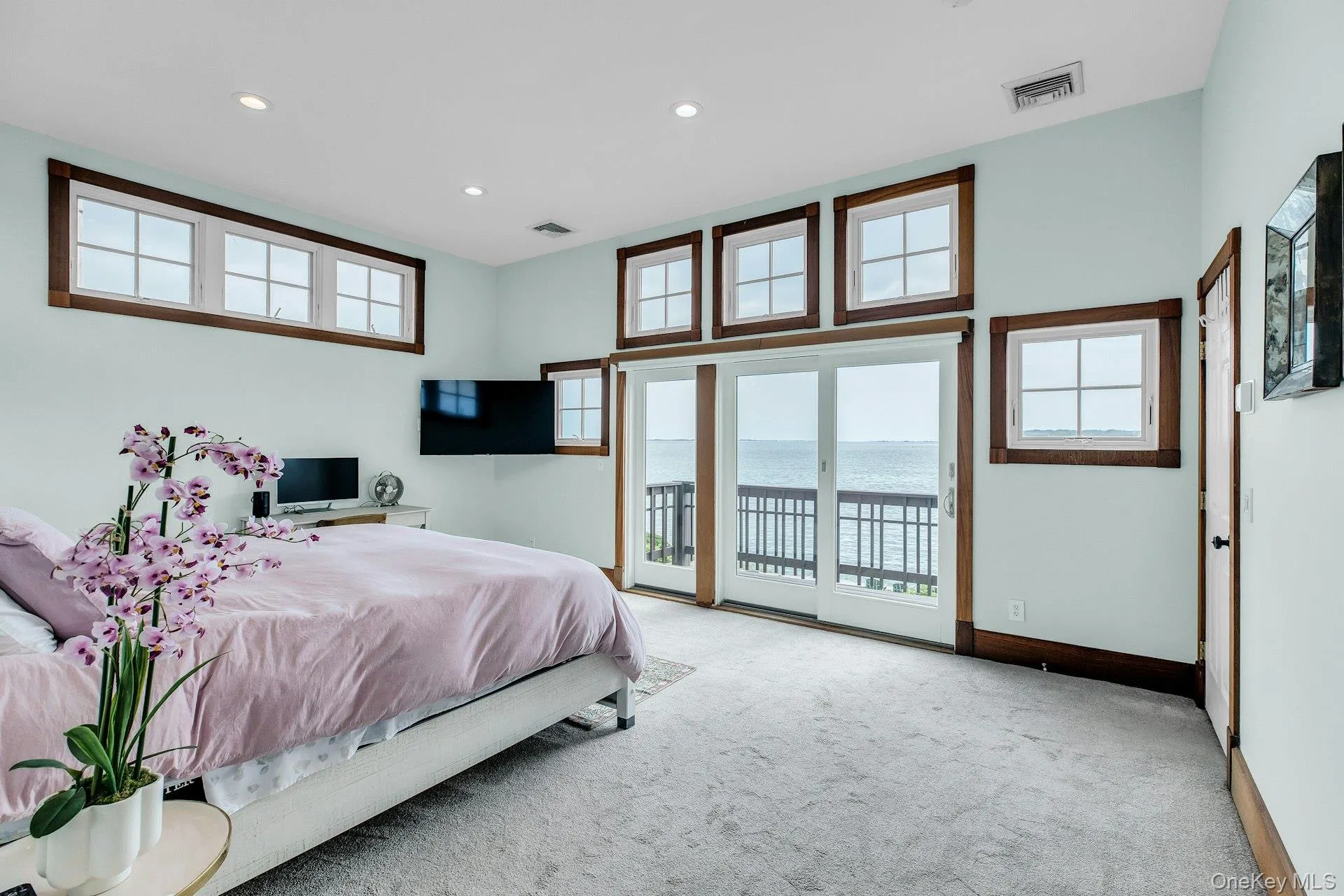 310 Montauk Highway, Southampton, NY, 3 Bedrooms Bedrooms, 6 Rooms Rooms,2 BathroomsBathrooms,Residential Lease,For Rent,Montauk,0,1046967 310 Montauk Highway, Southampton, NY, 3 Bedrooms Bedrooms, 6 Rooms Rooms,2 BathroomsBathrooms,Residential Lease,For Rent,Montauk,0,1046967