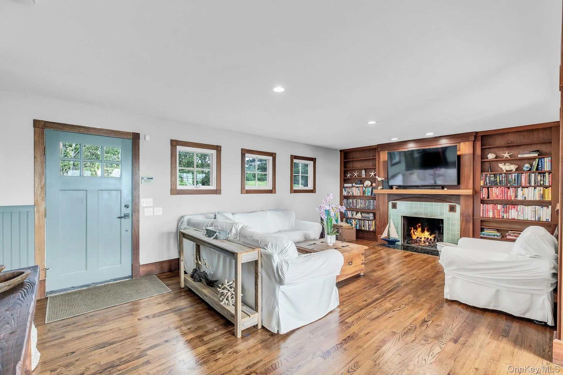 310 Montauk Highway, Southampton, NY, 3 Bedrooms Bedrooms, 6 Rooms Rooms,2 BathroomsBathrooms,Residential Lease,For Rent,Montauk,0,1046967 310 Montauk Highway, Southampton, NY, 3 Bedrooms Bedrooms, 6 Rooms Rooms,2 BathroomsBathrooms,Residential Lease,For Rent,Montauk,0,1046967