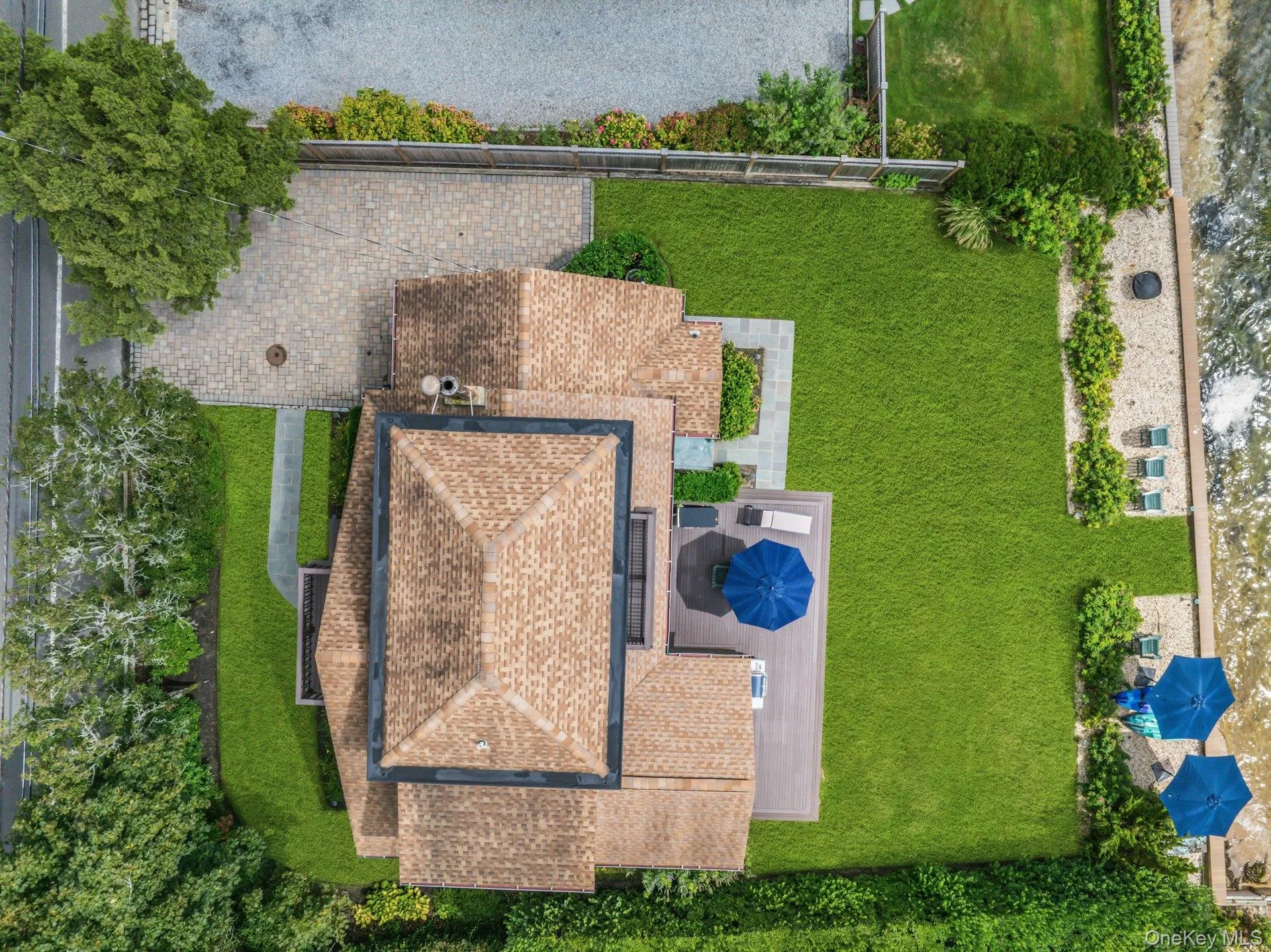 310 Montauk Highway, Southampton, NY, 3 Bedrooms Bedrooms, 6 Rooms Rooms,2 BathroomsBathrooms,Residential Lease,For Rent,Montauk,0,1046967 310 Montauk Highway, Southampton, NY, 3 Bedrooms Bedrooms, 6 Rooms Rooms,2 BathroomsBathrooms,Residential Lease,For Rent,Montauk,0,1046967