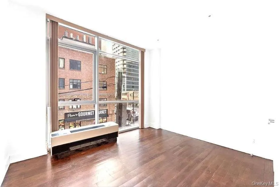 26-26 Jackson Avenue, New York, NY, 1 Bedroom Bedrooms, 4 Rooms Rooms,1 BathroomBathrooms,Residential Lease,For Rent,Jackson,0,1046969 26-26 Jackson Avenue, New York, NY, 1 Bedroom Bedrooms, 4 Rooms Rooms,1 BathroomBathrooms,Residential Lease,For Rent,Jackson,0,1046969
