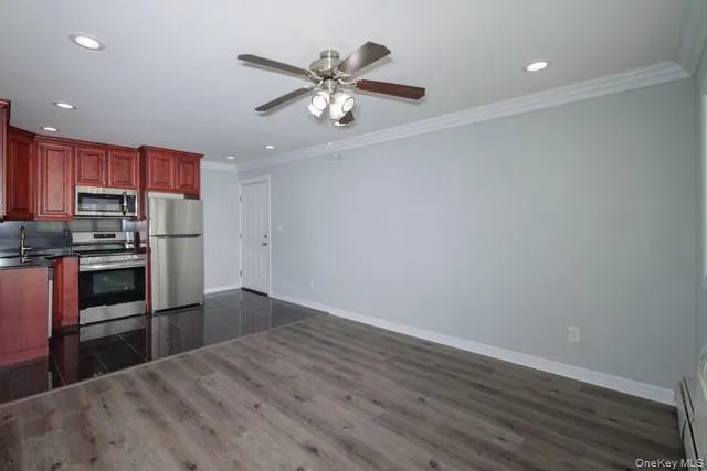 118 Carleton Avenue, Islip, NY, 1 Bedroom Bedrooms, 4 Room Rooms,1 BathroomBathrooms,Residential Lease,For Rent,Carleton,0,1046975 118 Carleton Avenue, Islip, NY, 1 Bedroom Bedrooms, 4 Room Rooms,1 BathroomBathrooms,Residential Lease,For Rent,Carleton,0,1046975