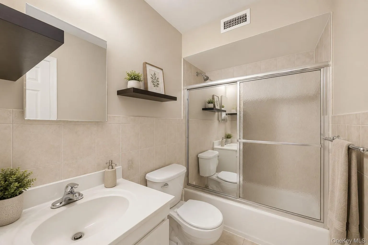 6 Pell Place, New York, NY, 2 Bedrooms Bedrooms, 5 Rooms Rooms,2 BathroomsBathrooms,Residential Lease,For Rent,Pell,0,1046985 6 Pell Place, New York, NY, 2 Bedrooms Bedrooms, 5 Rooms Rooms,2 BathroomsBathrooms,Residential Lease,For Rent,Pell,0,1046985