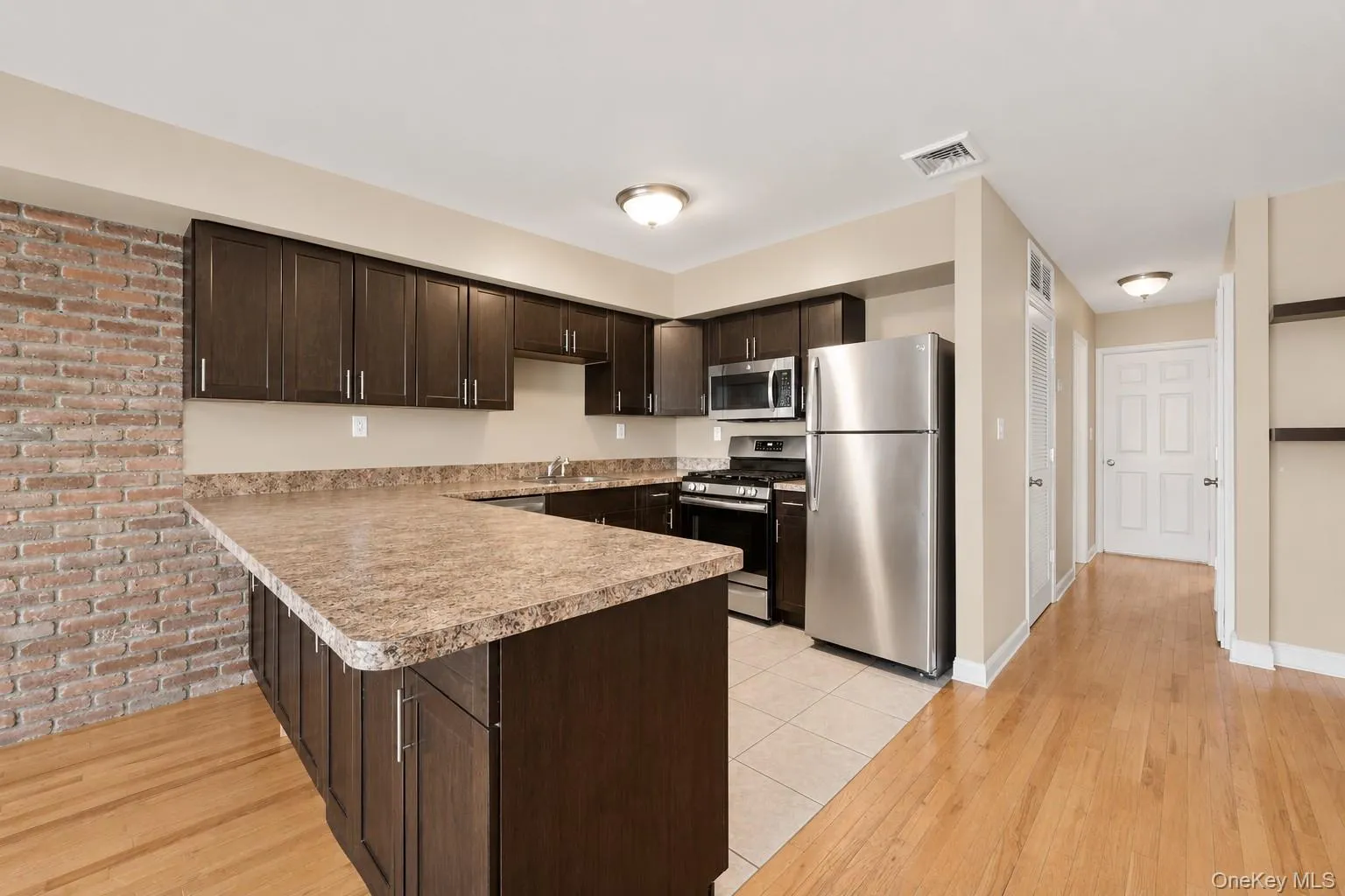 6 Pell Place, New York, NY, 2 Bedrooms Bedrooms, 5 Rooms Rooms,2 BathroomsBathrooms,Residential Lease,For Rent,Pell,0,1046985 6 Pell Place, New York, NY, 2 Bedrooms Bedrooms, 5 Rooms Rooms,2 BathroomsBathrooms,Residential Lease,For Rent,Pell,0,1046985