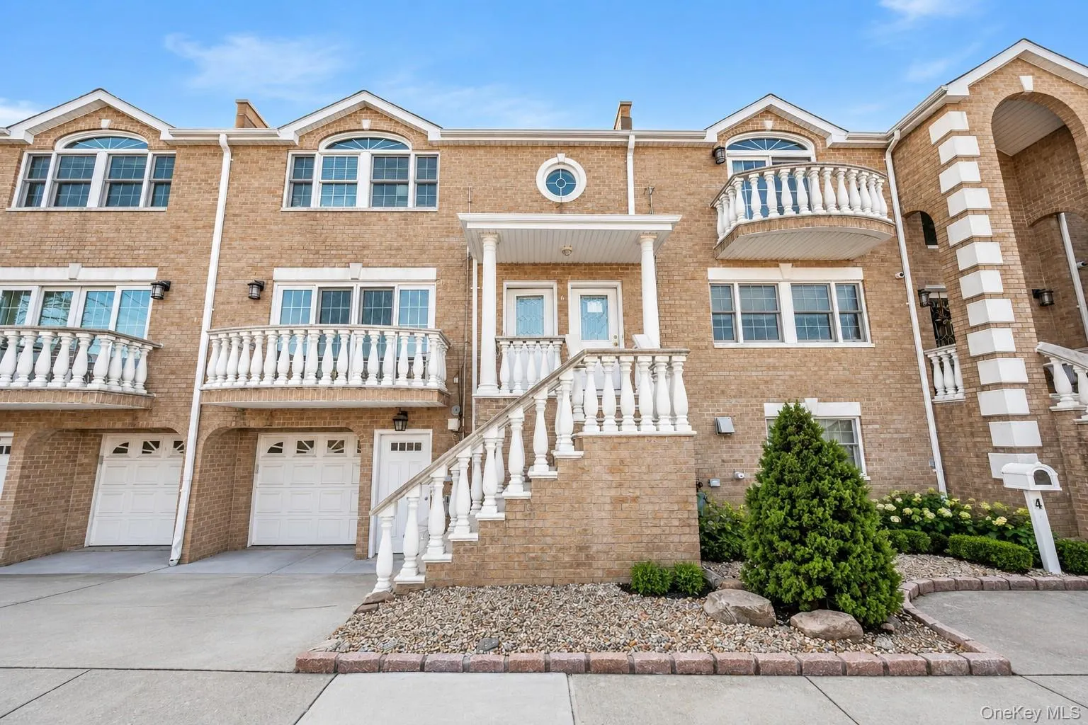 6 Pell Place, New York, NY, 2 Bedrooms Bedrooms, 5 Rooms Rooms,2 BathroomsBathrooms,Residential Lease,For Rent,Pell,0,1046985 6 Pell Place, New York, NY, 2 Bedrooms Bedrooms, 5 Rooms Rooms,2 BathroomsBathrooms,Residential Lease,For Rent,Pell,0,1046985