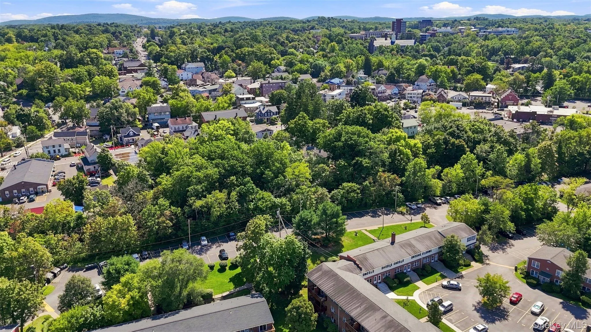 19 Huguenot Street, New Paltz, NY, 1 Bedroom Bedrooms, 5 Rooms Rooms,1 BathroomBathrooms,Residential,For Rent,Huguenot,0,1046986 19 Huguenot Street, New Paltz, NY, 1 Bedroom Bedrooms, 5 Rooms Rooms,1 BathroomBathrooms,Residential,For Rent,Huguenot,0,1046986