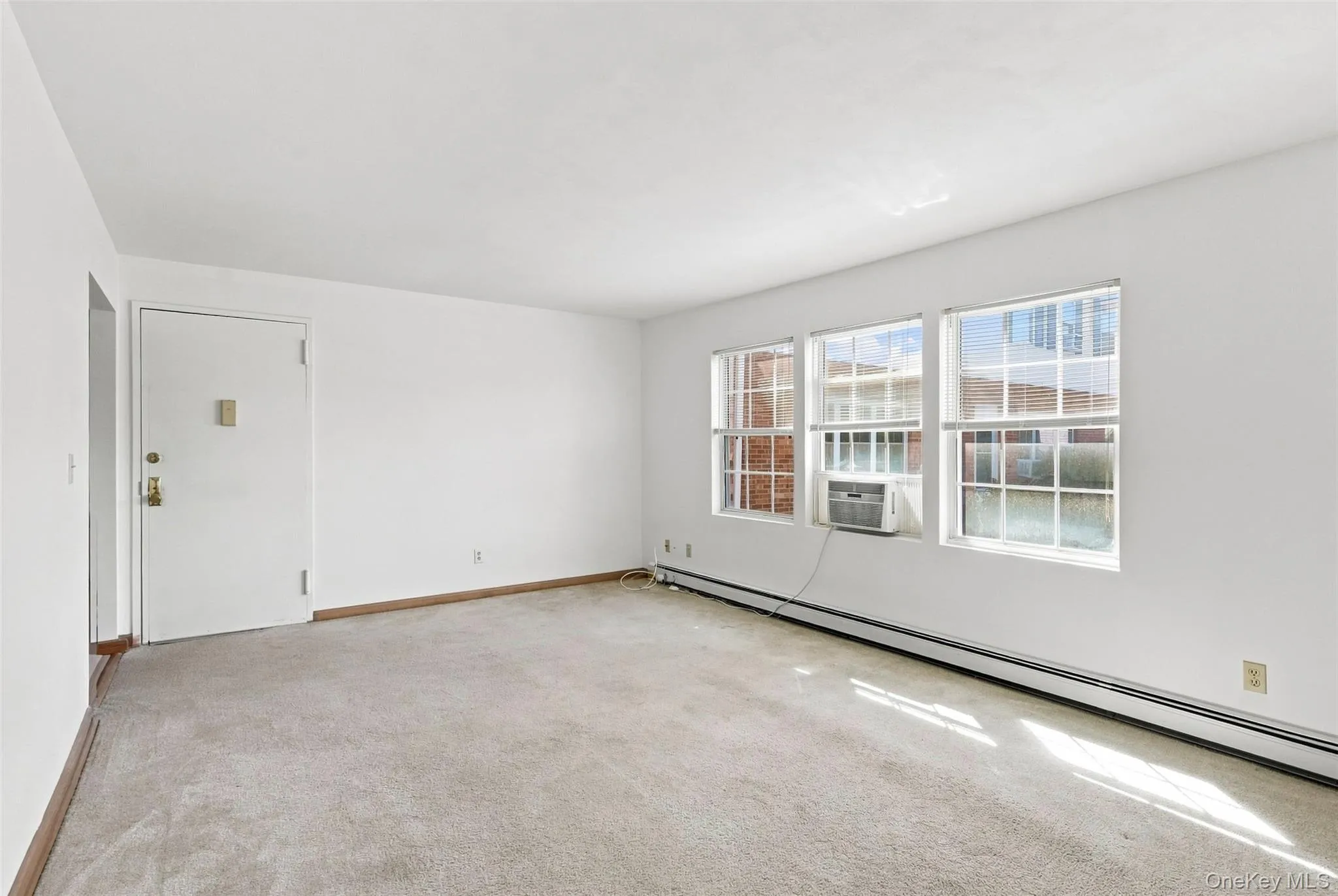 19 Huguenot Street, New Paltz, NY, 1 Bedroom Bedrooms, 5 Rooms Rooms,1 BathroomBathrooms,Residential,For Rent,Huguenot,0,1046986 19 Huguenot Street, New Paltz, NY, 1 Bedroom Bedrooms, 5 Rooms Rooms,1 BathroomBathrooms,Residential,For Rent,Huguenot,0,1046986