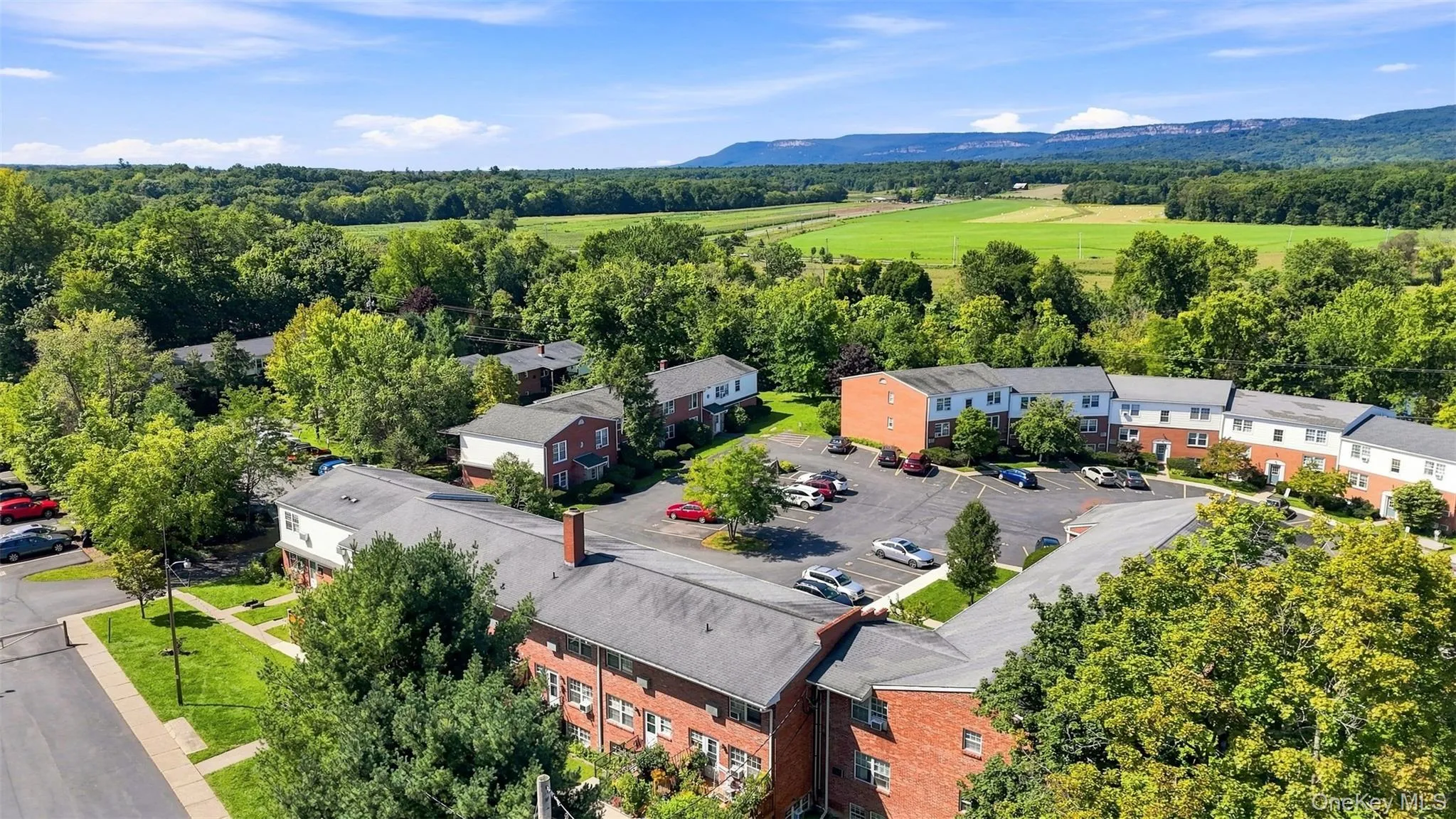19 Huguenot Street, New Paltz, NY, 1 Bedroom Bedrooms, 5 Rooms Rooms,1 BathroomBathrooms,Residential,For Rent,Huguenot,0,1046986 19 Huguenot Street, New Paltz, NY, 1 Bedroom Bedrooms, 5 Rooms Rooms,1 BathroomBathrooms,Residential,For Rent,Huguenot,0,1046986