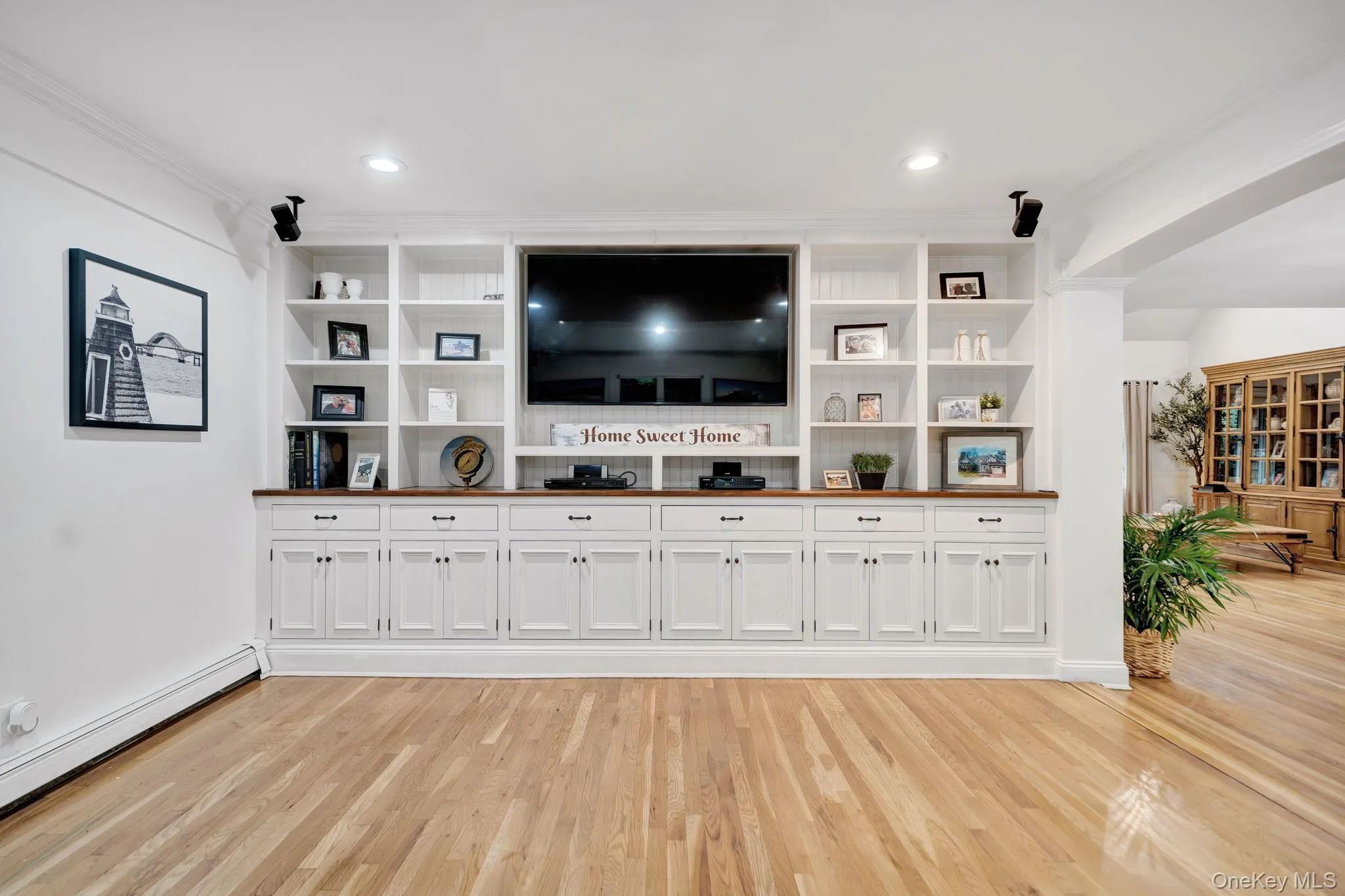 3529 Stratford Road, Hempstead, NY, 6 Bedrooms Bedrooms, 11 Rooms Rooms,3 BathroomsBathrooms,Residential,For Rent,Stratford,0,1046987 3529 Stratford Road, Hempstead, NY, 6 Bedrooms Bedrooms, 11 Rooms Rooms,3 BathroomsBathrooms,Residential,For Rent,Stratford,0,1046987