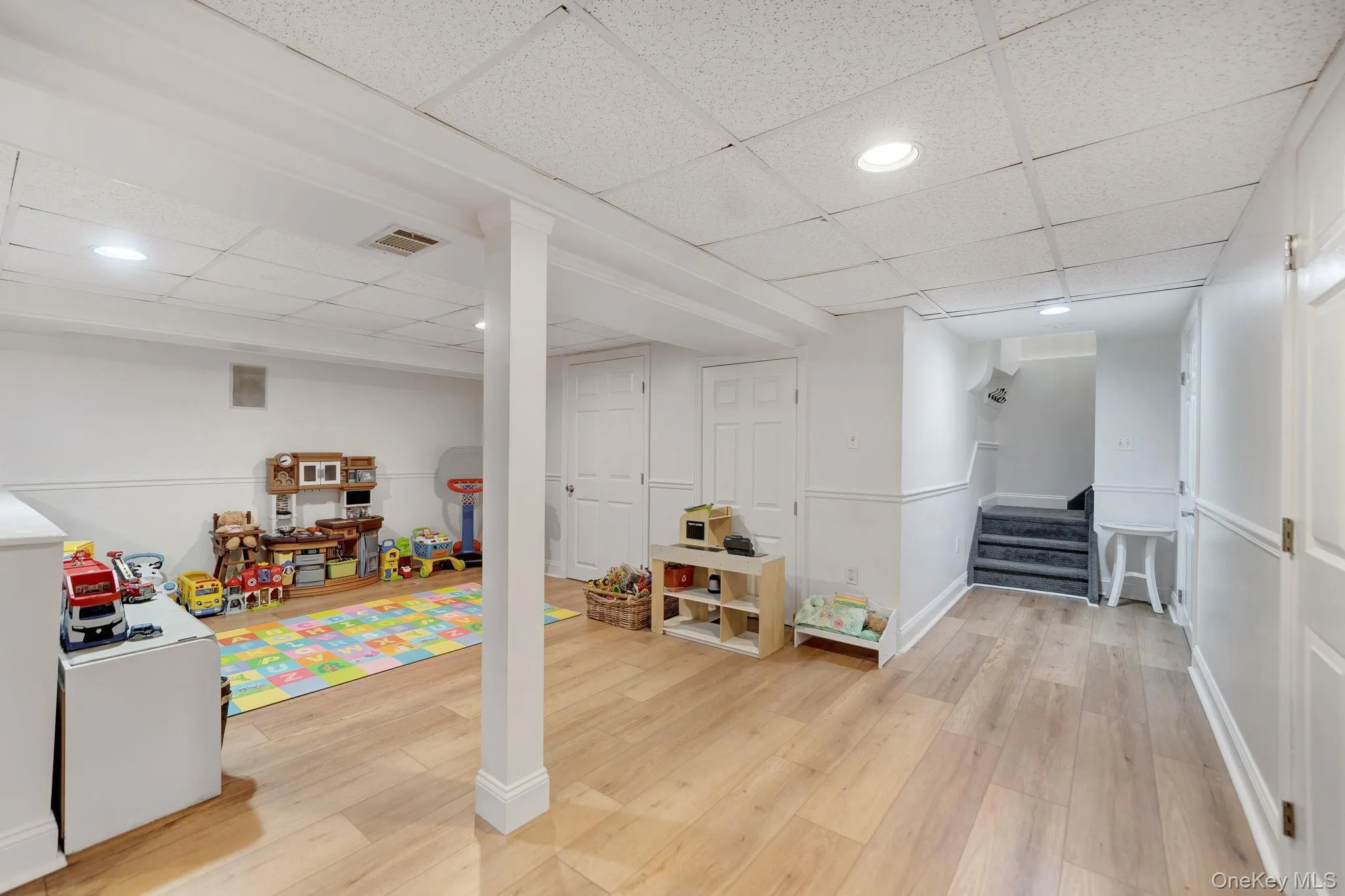 3529 Stratford Road, Hempstead, NY, 6 Bedrooms Bedrooms, 11 Rooms Rooms,3 BathroomsBathrooms,Residential,For Rent,Stratford,0,1046987 3529 Stratford Road, Hempstead, NY, 6 Bedrooms Bedrooms, 11 Rooms Rooms,3 BathroomsBathrooms,Residential,For Rent,Stratford,0,1046987