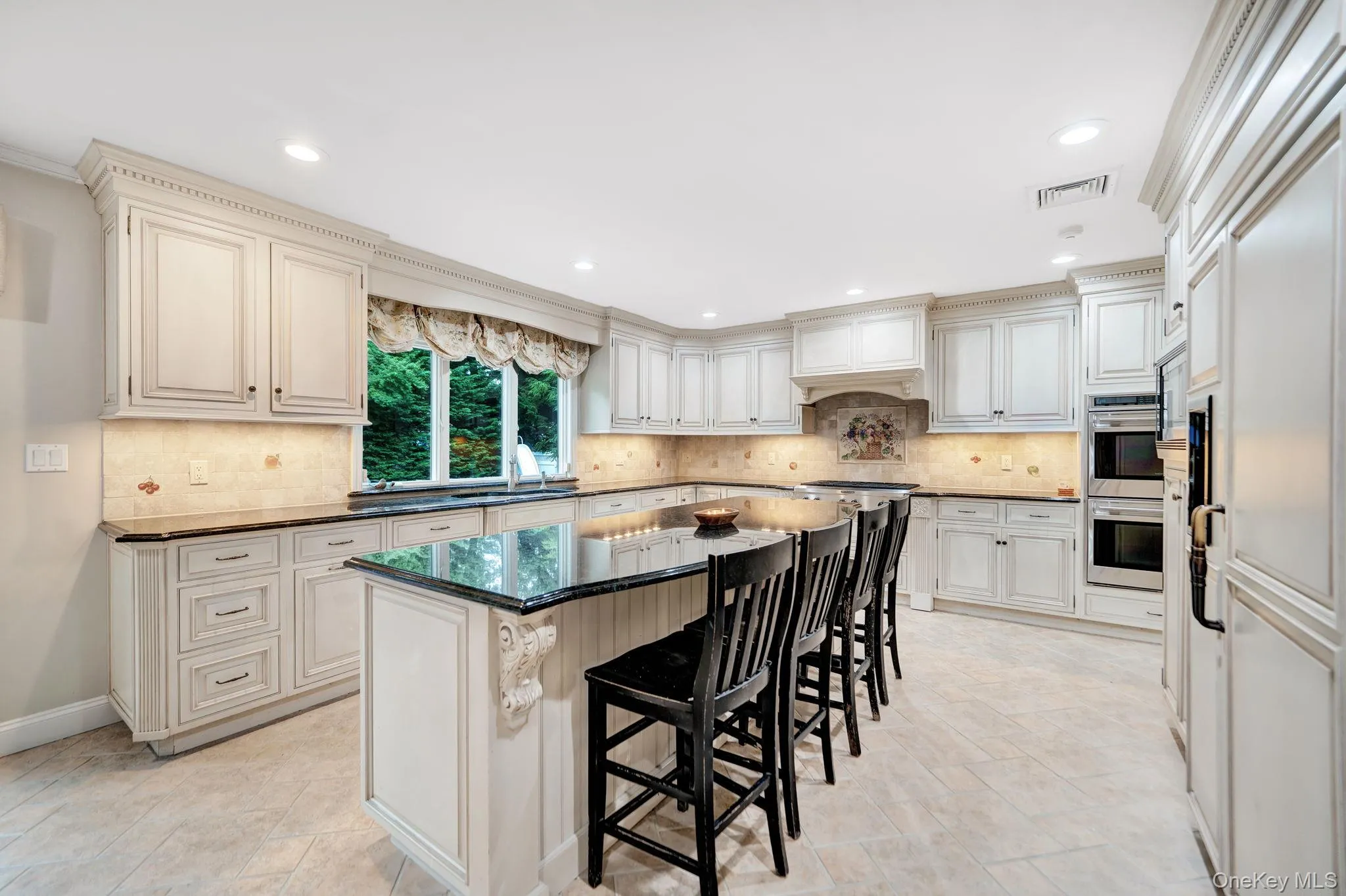 3529 Stratford Road, Hempstead, NY, 6 Bedrooms Bedrooms, 11 Rooms Rooms,3 BathroomsBathrooms,Residential,For Rent,Stratford,0,1046987 3529 Stratford Road, Hempstead, NY, 6 Bedrooms Bedrooms, 11 Rooms Rooms,3 BathroomsBathrooms,Residential,For Rent,Stratford,0,1046987