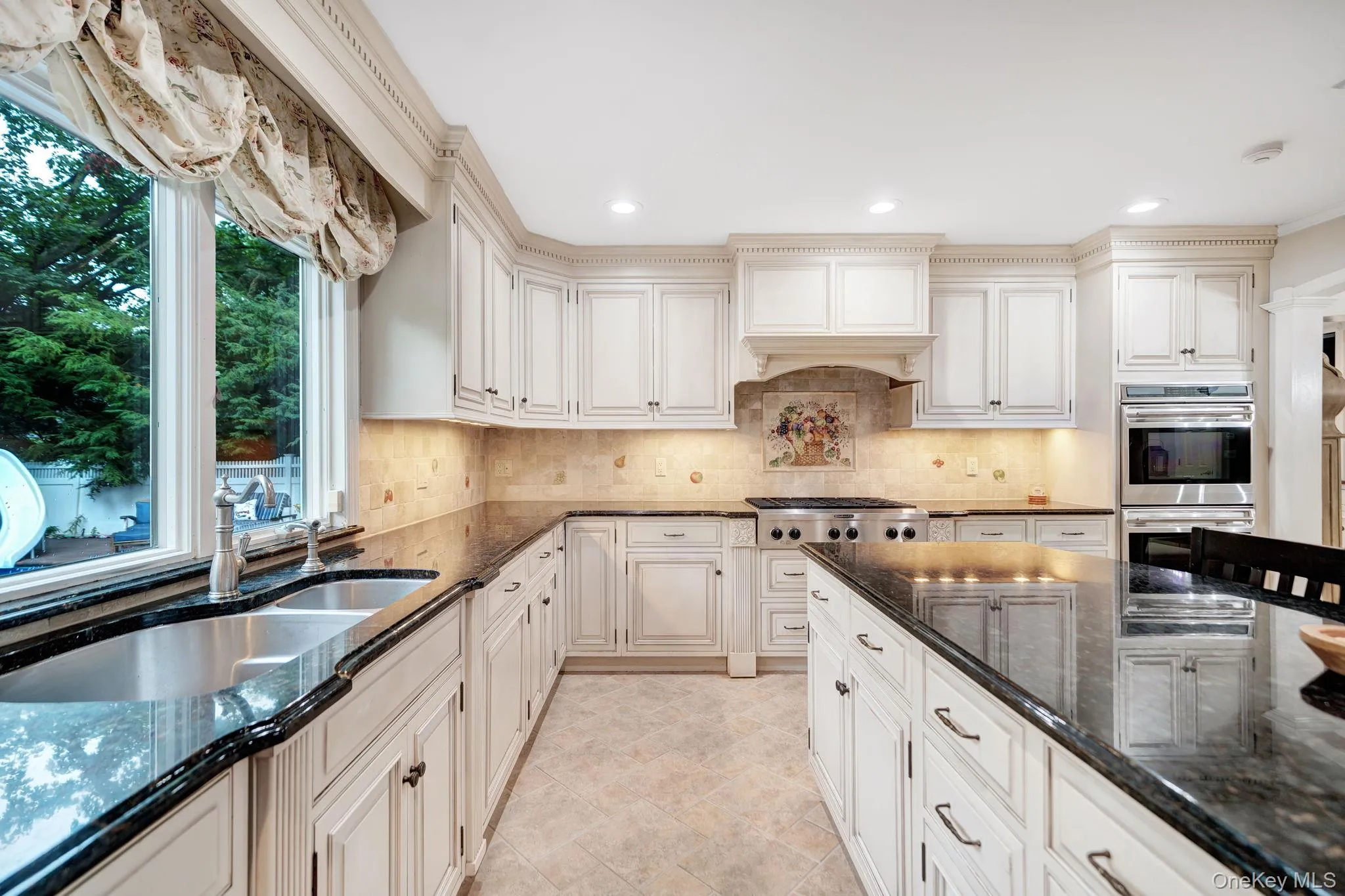 3529 Stratford Road, Hempstead, NY, 6 Bedrooms Bedrooms, 11 Rooms Rooms,3 BathroomsBathrooms,Residential,For Rent,Stratford,0,1046987 3529 Stratford Road, Hempstead, NY, 6 Bedrooms Bedrooms, 11 Rooms Rooms,3 BathroomsBathrooms,Residential,For Rent,Stratford,0,1046987