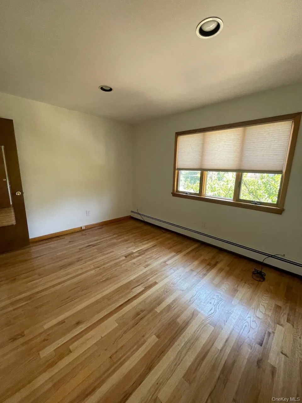 58 Marwood Road, North Hempstead, NY, 3 Bedrooms Bedrooms, 7 Rooms Rooms,4 BathroomsBathrooms,Residential Lease,For Rent,Marwood,0,1046988 58 Marwood Road, North Hempstead, NY, 3 Bedrooms Bedrooms, 7 Rooms Rooms,4 BathroomsBathrooms,Residential Lease,For Rent,Marwood,0,1046988