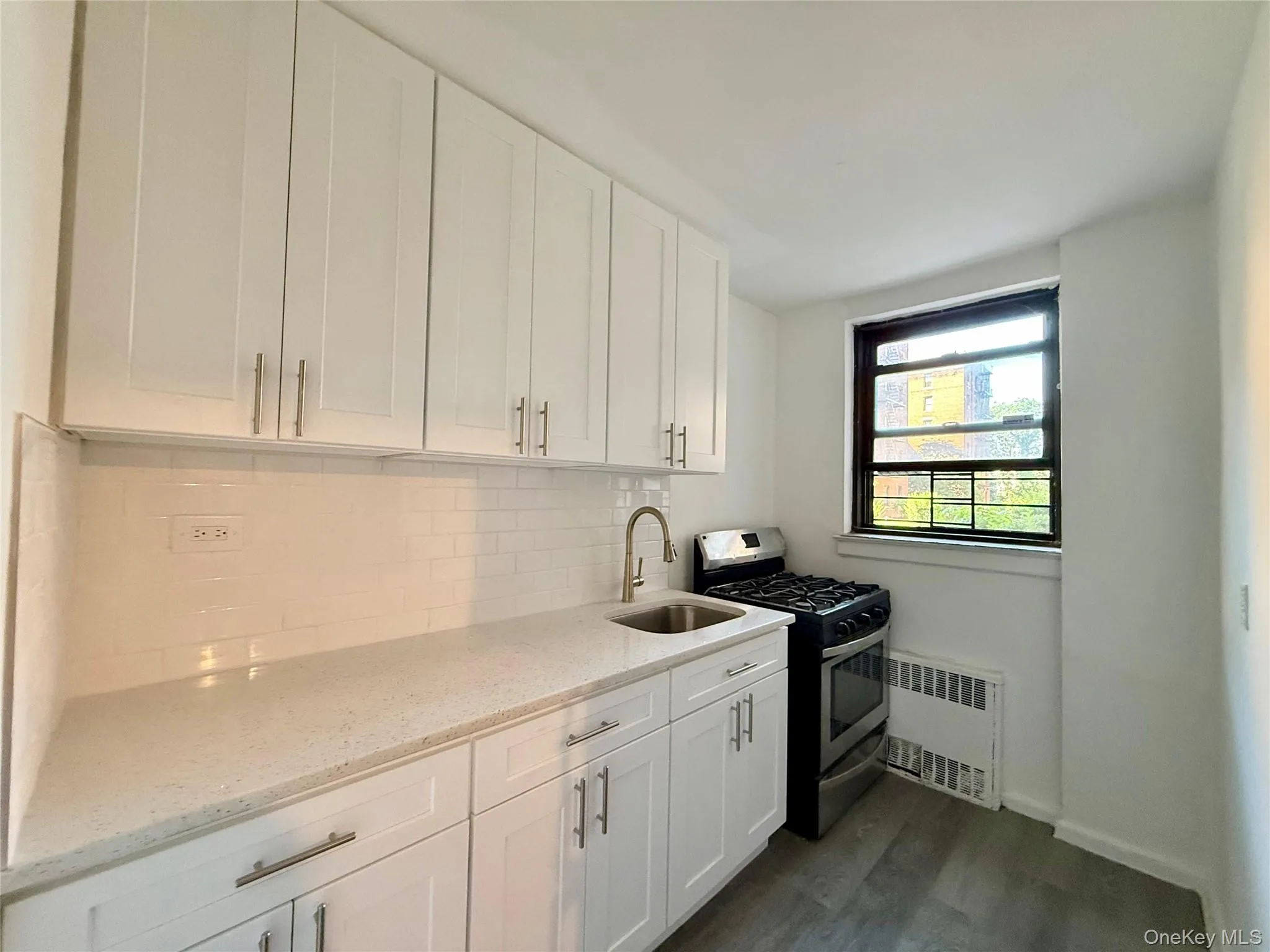 11250 Northern Boulevard, New York, NY, 1 Bedroom Bedrooms, 4 Rooms Rooms,1 BathroomBathrooms,Residential,For Rent,Northern,0,1046989 11250 Northern Boulevard, New York, NY, 1 Bedroom Bedrooms, 4 Rooms Rooms,1 BathroomBathrooms,Residential,For Rent,Northern,0,1046989