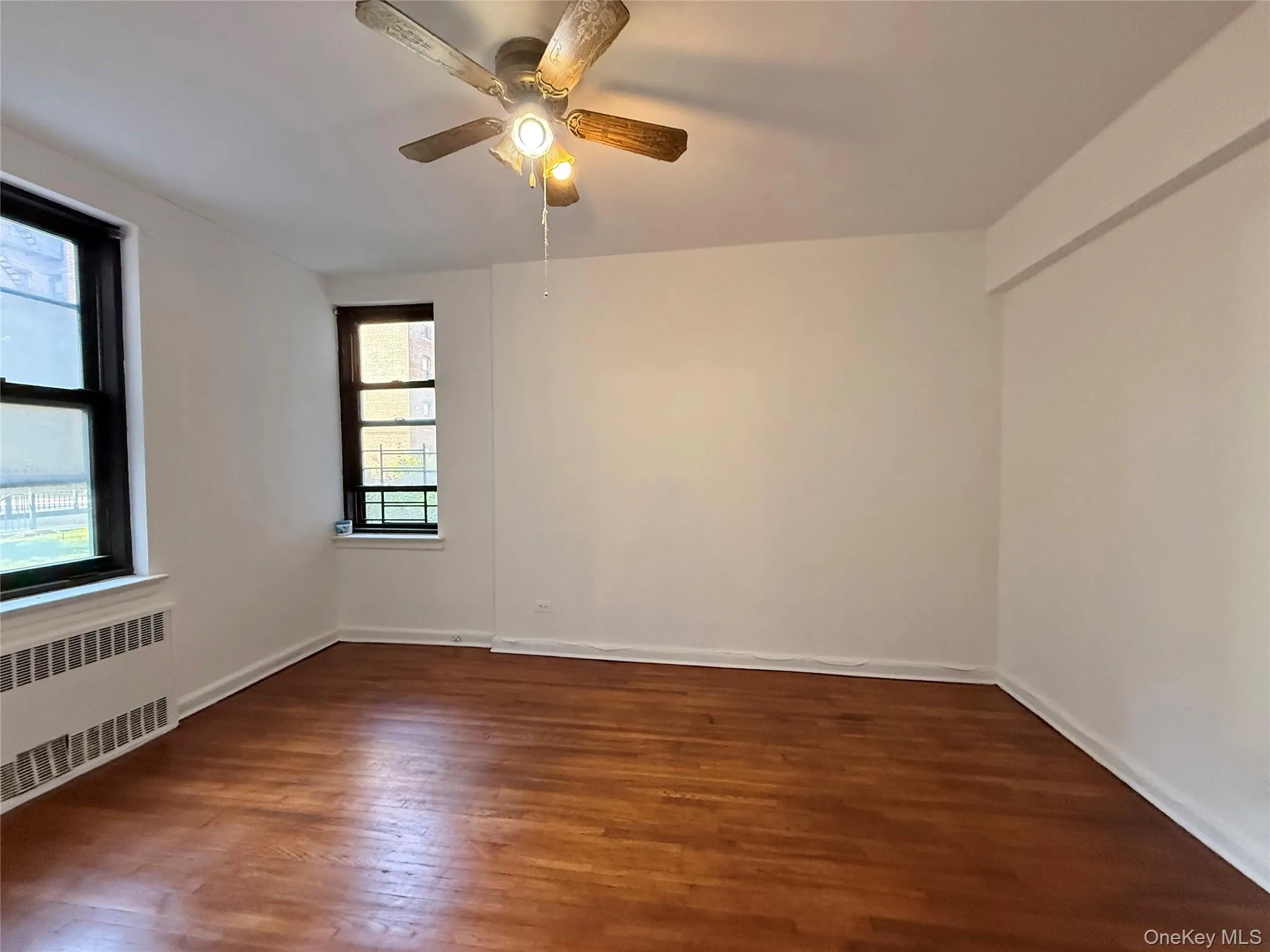 11250 Northern Boulevard, New York, NY, 1 Bedroom Bedrooms, 4 Rooms Rooms,1 BathroomBathrooms,Residential,For Rent,Northern,0,1046989 11250 Northern Boulevard, New York, NY, 1 Bedroom Bedrooms, 4 Rooms Rooms,1 BathroomBathrooms,Residential,For Rent,Northern,0,1046989