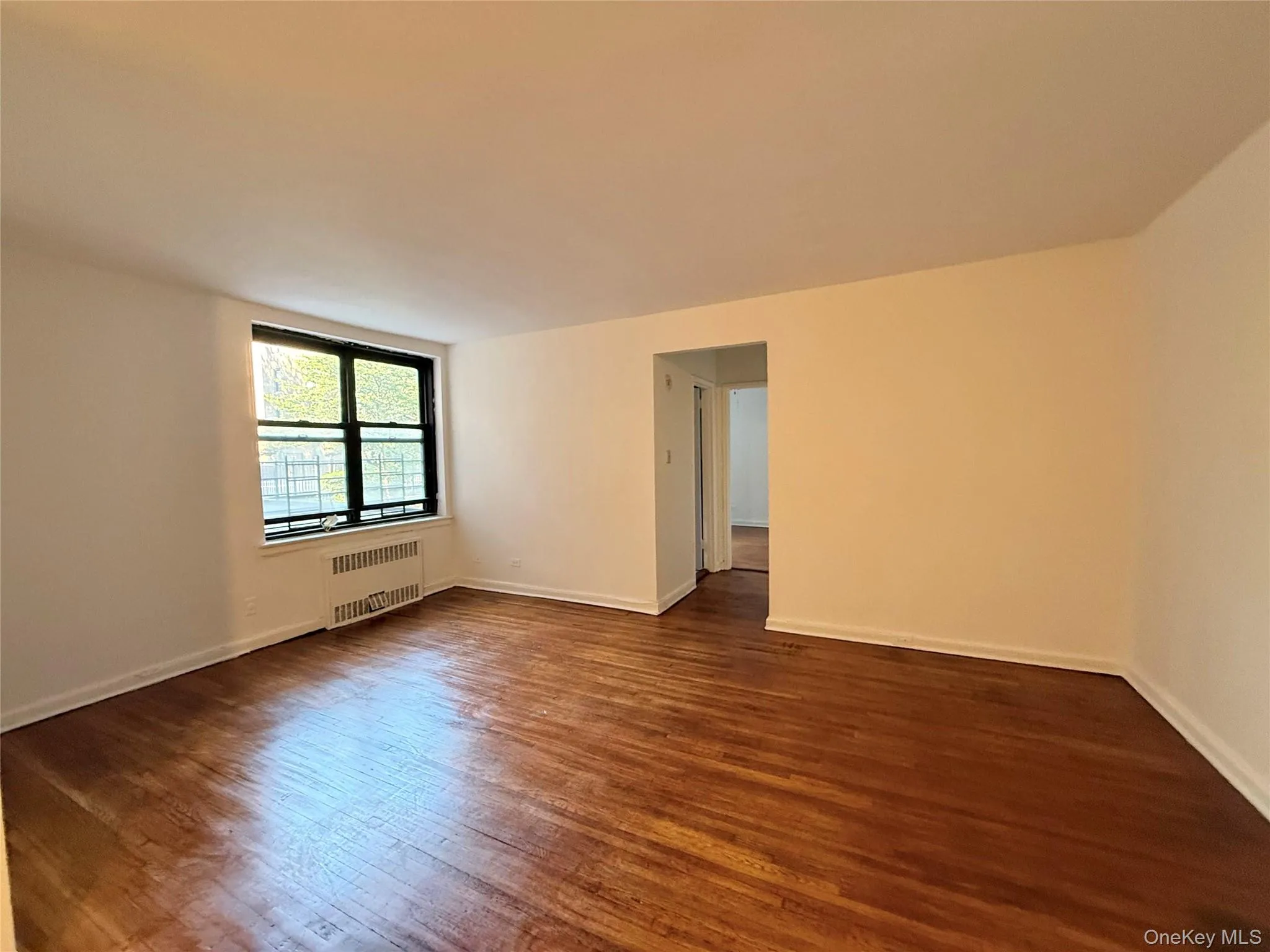 11250 Northern Boulevard, New York, NY, 1 Bedroom Bedrooms, 4 Rooms Rooms,1 BathroomBathrooms,Residential,For Rent,Northern,0,1046989 11250 Northern Boulevard, New York, NY, 1 Bedroom Bedrooms, 4 Rooms Rooms,1 BathroomBathrooms,Residential,For Rent,Northern,0,1046989