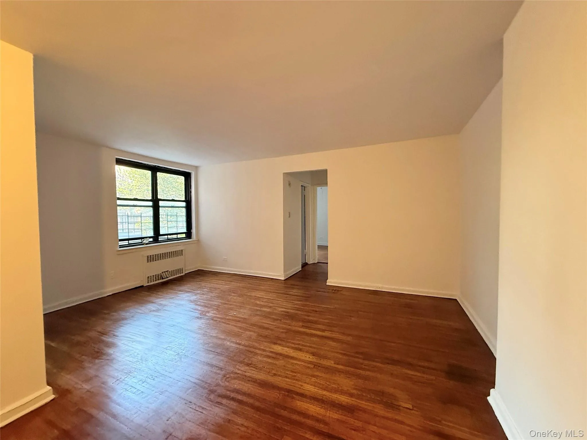 11250 Northern Boulevard, New York, NY, 1 Bedroom Bedrooms, 4 Rooms Rooms,1 BathroomBathrooms,Residential,For Rent,Northern,0,1046989 11250 Northern Boulevard, New York, NY, 1 Bedroom Bedrooms, 4 Rooms Rooms,1 BathroomBathrooms,Residential,For Rent,Northern,0,1046989