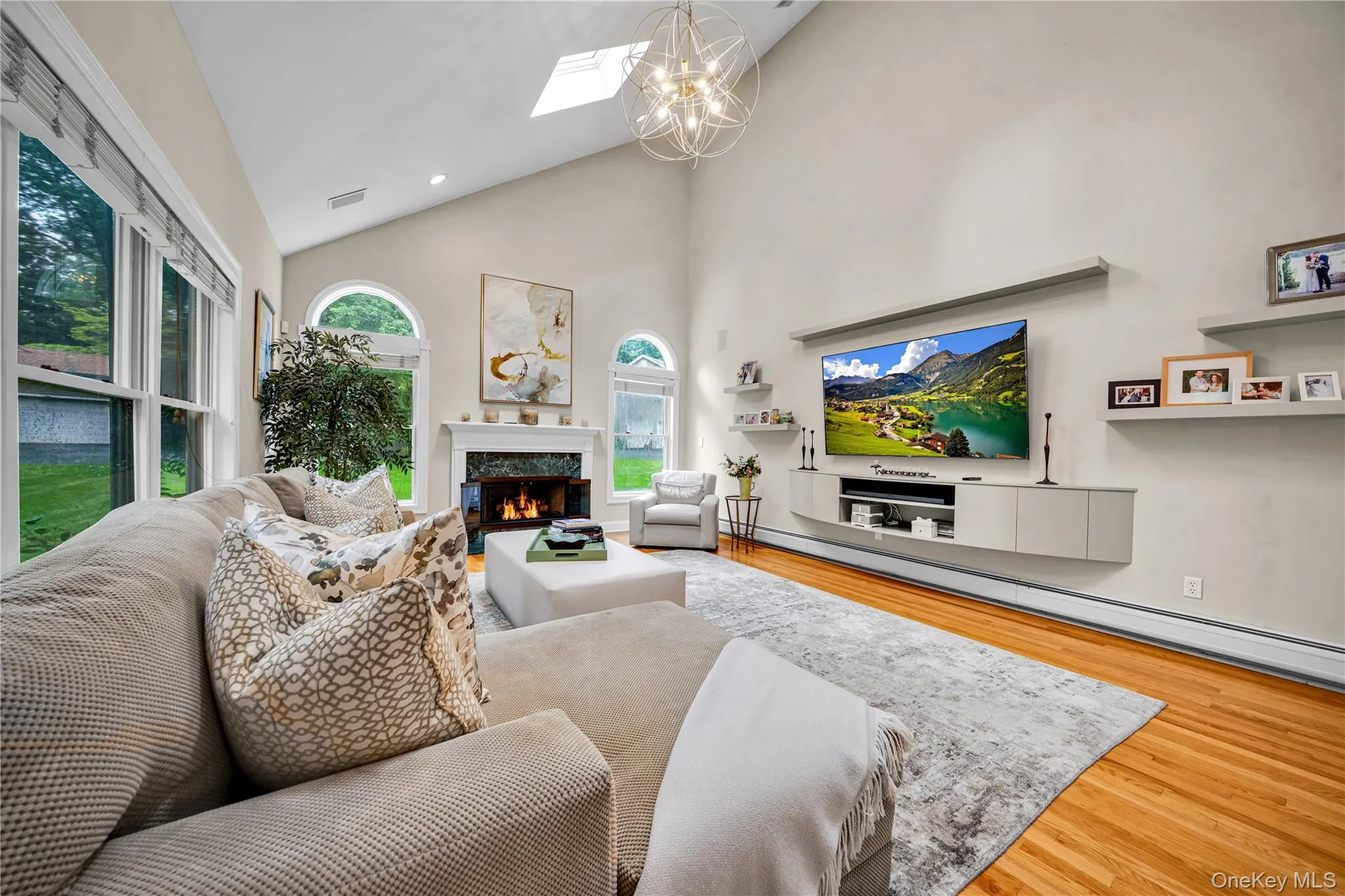 11 Croyden Lane, Clarkstown, NY, 5 Bedrooms Bedrooms, 11 Rooms Rooms,3 BathroomsBathrooms,Residential,For Rent,Croyden,0,1046991 11 Croyden Lane, Clarkstown, NY, 5 Bedrooms Bedrooms, 11 Rooms Rooms,3 BathroomsBathrooms,Residential,For Rent,Croyden,0,1046991