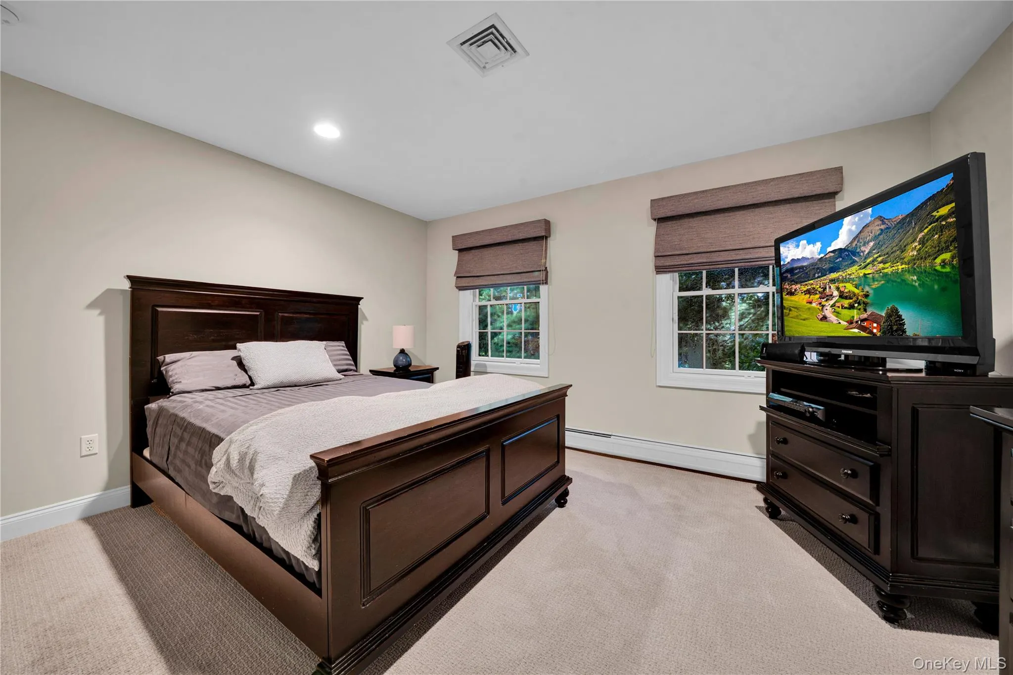 11 Croyden Lane, Clarkstown, NY, 5 Bedrooms Bedrooms, 11 Rooms Rooms,3 BathroomsBathrooms,Residential,For Rent,Croyden,0,1046991 11 Croyden Lane, Clarkstown, NY, 5 Bedrooms Bedrooms, 11 Rooms Rooms,3 BathroomsBathrooms,Residential,For Rent,Croyden,0,1046991