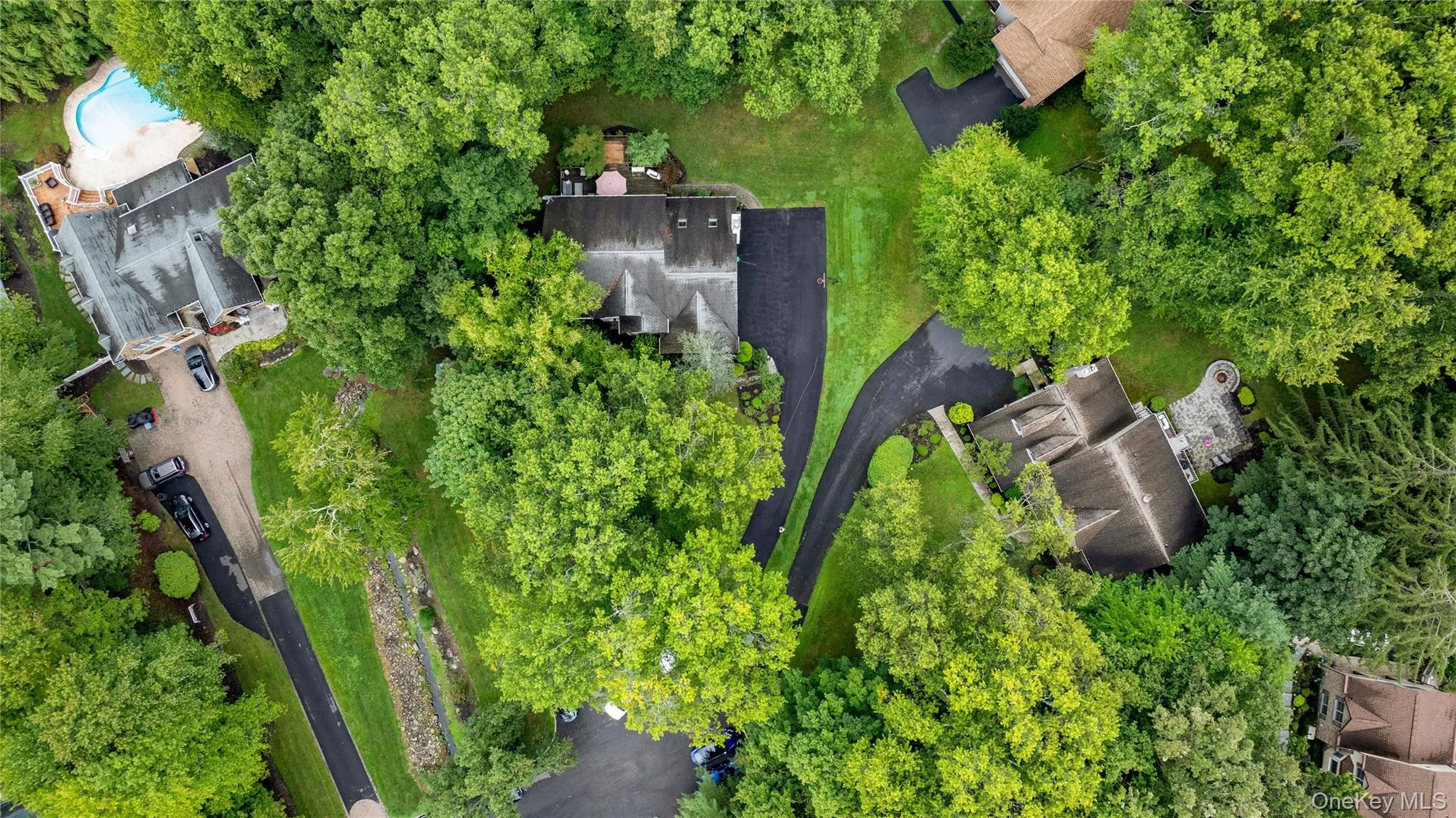 11 Croyden Lane, Clarkstown, NY, 5 Bedrooms Bedrooms, 11 Rooms Rooms,3 BathroomsBathrooms,Residential,For Rent,Croyden,0,1046991 11 Croyden Lane, Clarkstown, NY, 5 Bedrooms Bedrooms, 11 Rooms Rooms,3 BathroomsBathrooms,Residential,For Rent,Croyden,0,1046991