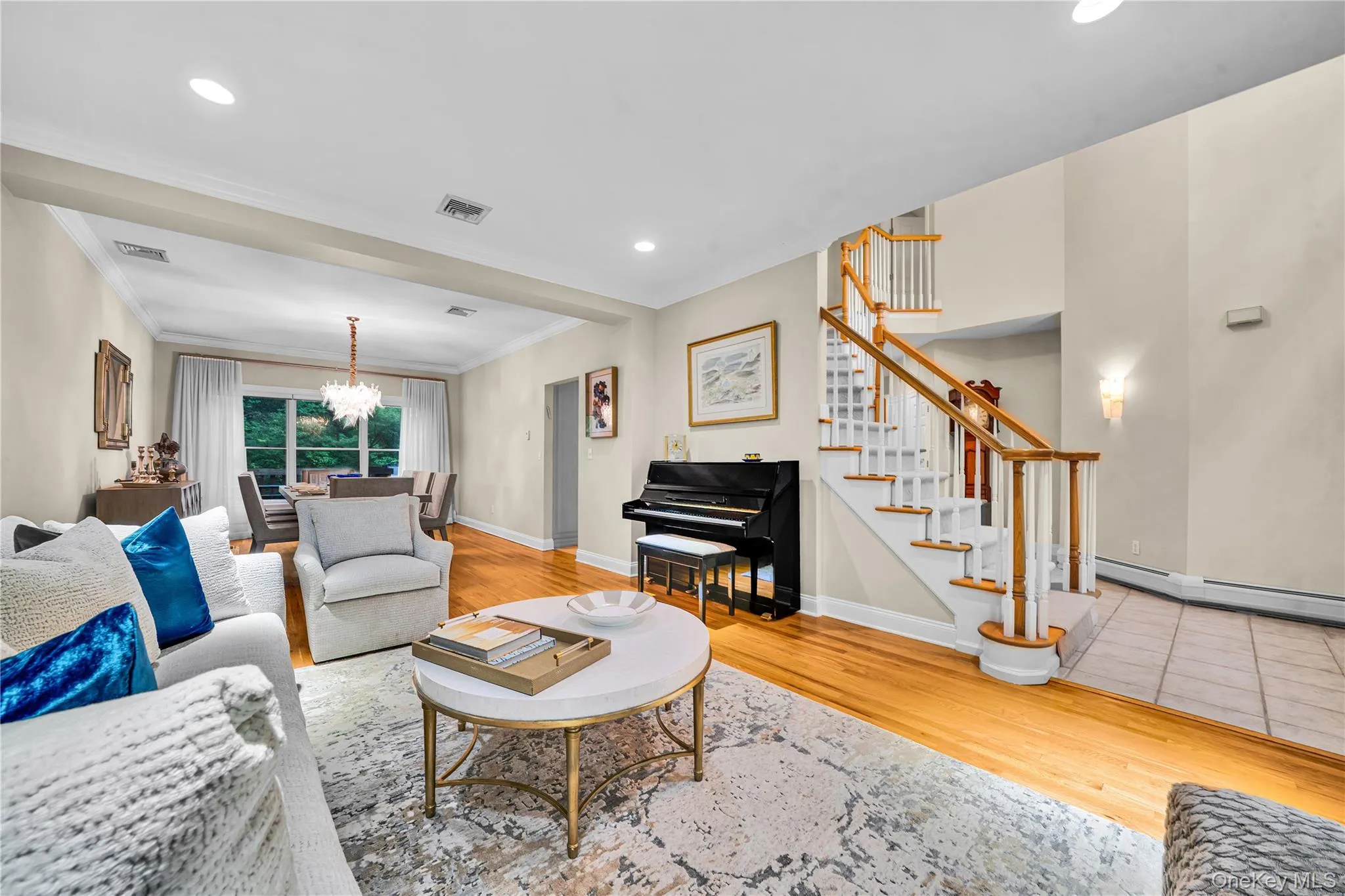 11 Croyden Lane, Clarkstown, NY, 5 Bedrooms Bedrooms, 11 Rooms Rooms,3 BathroomsBathrooms,Residential,For Rent,Croyden,0,1046991 11 Croyden Lane, Clarkstown, NY, 5 Bedrooms Bedrooms, 11 Rooms Rooms,3 BathroomsBathrooms,Residential,For Rent,Croyden,0,1046991