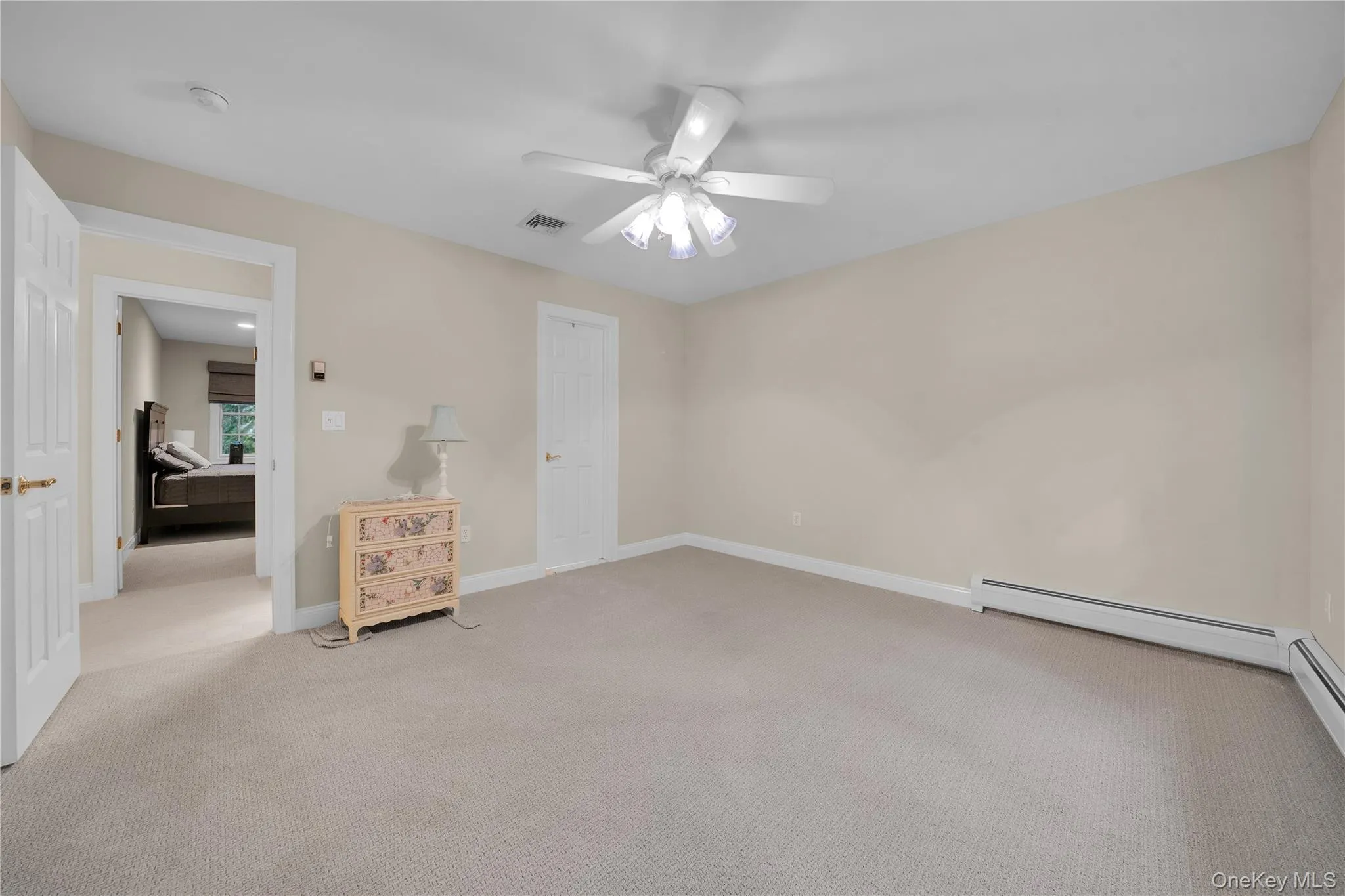 11 Croyden Lane, Clarkstown, NY, 5 Bedrooms Bedrooms, 11 Rooms Rooms,3 BathroomsBathrooms,Residential,For Rent,Croyden,0,1046991 11 Croyden Lane, Clarkstown, NY, 5 Bedrooms Bedrooms, 11 Rooms Rooms,3 BathroomsBathrooms,Residential,For Rent,Croyden,0,1046991