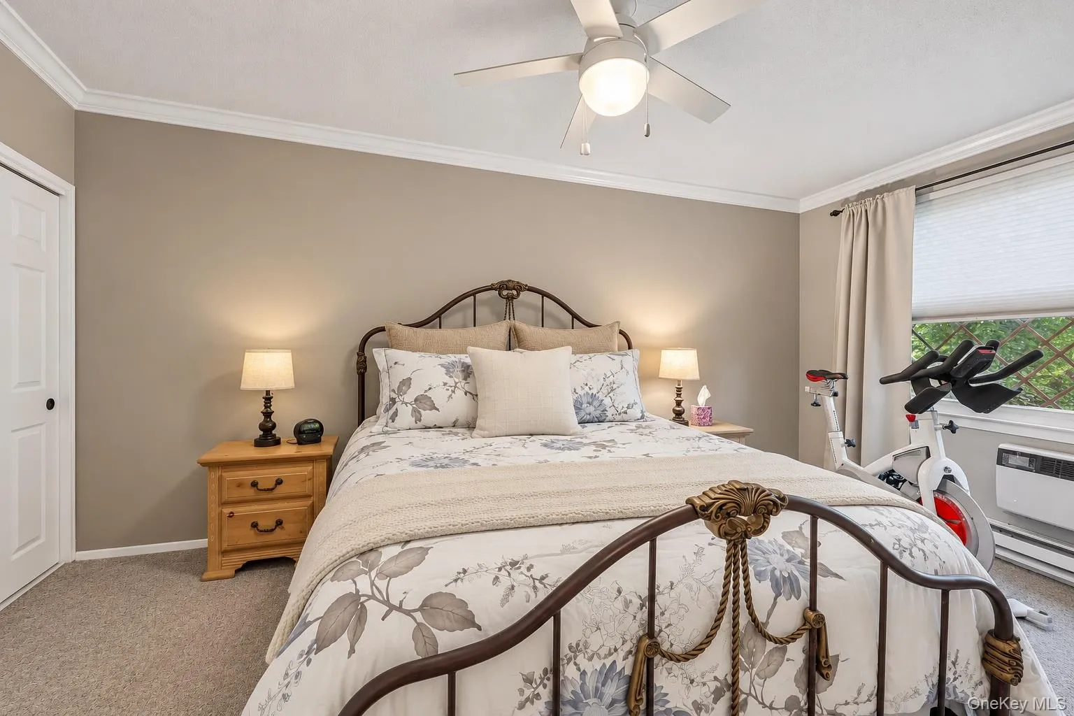 433 Sierra Vista Lane, Clarkstown, NY, 1 Bedroom Bedrooms, 4 Rooms Rooms,1 BathroomBathrooms,Residential Lease,For Rent,Sierra Vista,0,1046992 433 Sierra Vista Lane, Clarkstown, NY, 1 Bedroom Bedrooms, 4 Rooms Rooms,1 BathroomBathrooms,Residential Lease,For Rent,Sierra Vista,0,1046992